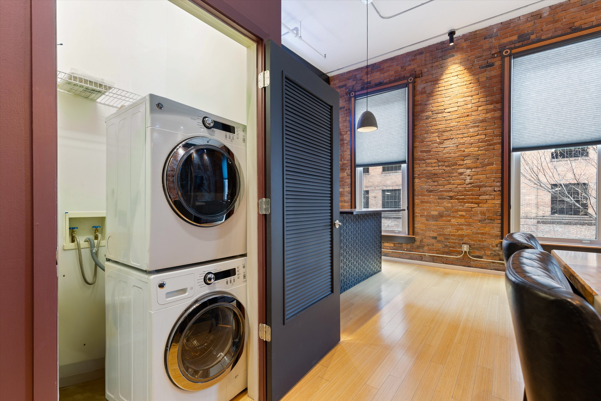 305 Church St Unit: 202