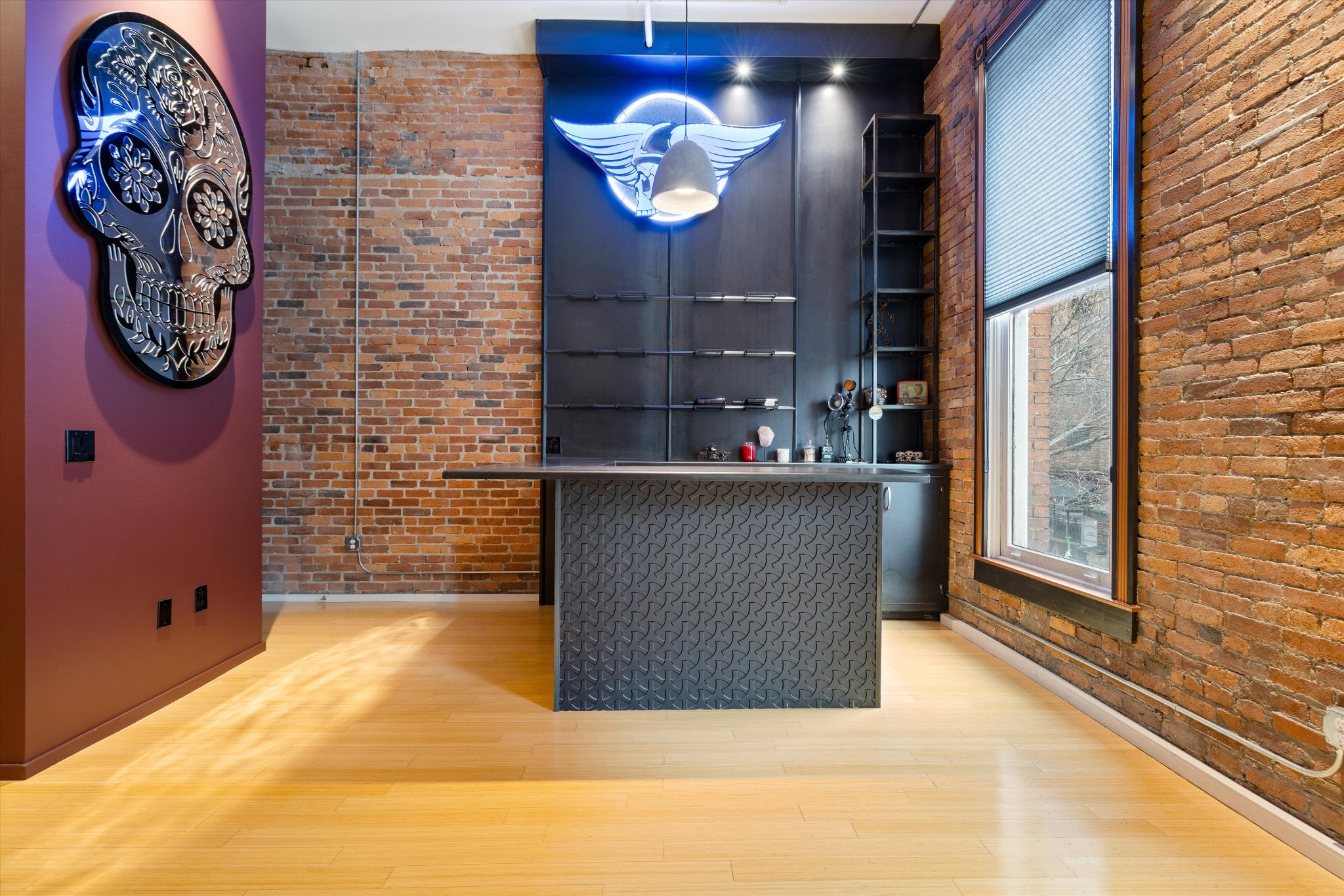 305 Church St Unit: 202