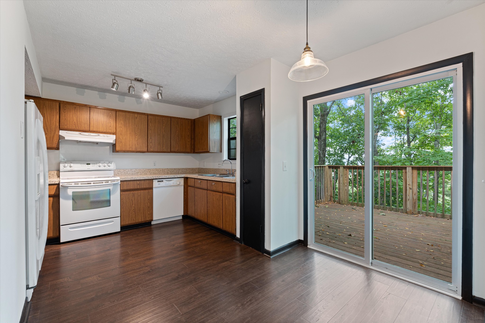 502 Stacy Square Ter