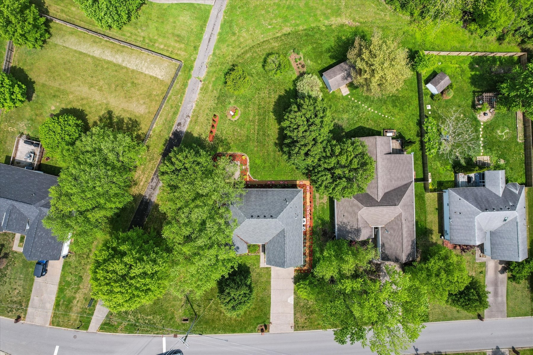 632 Bradford Dr