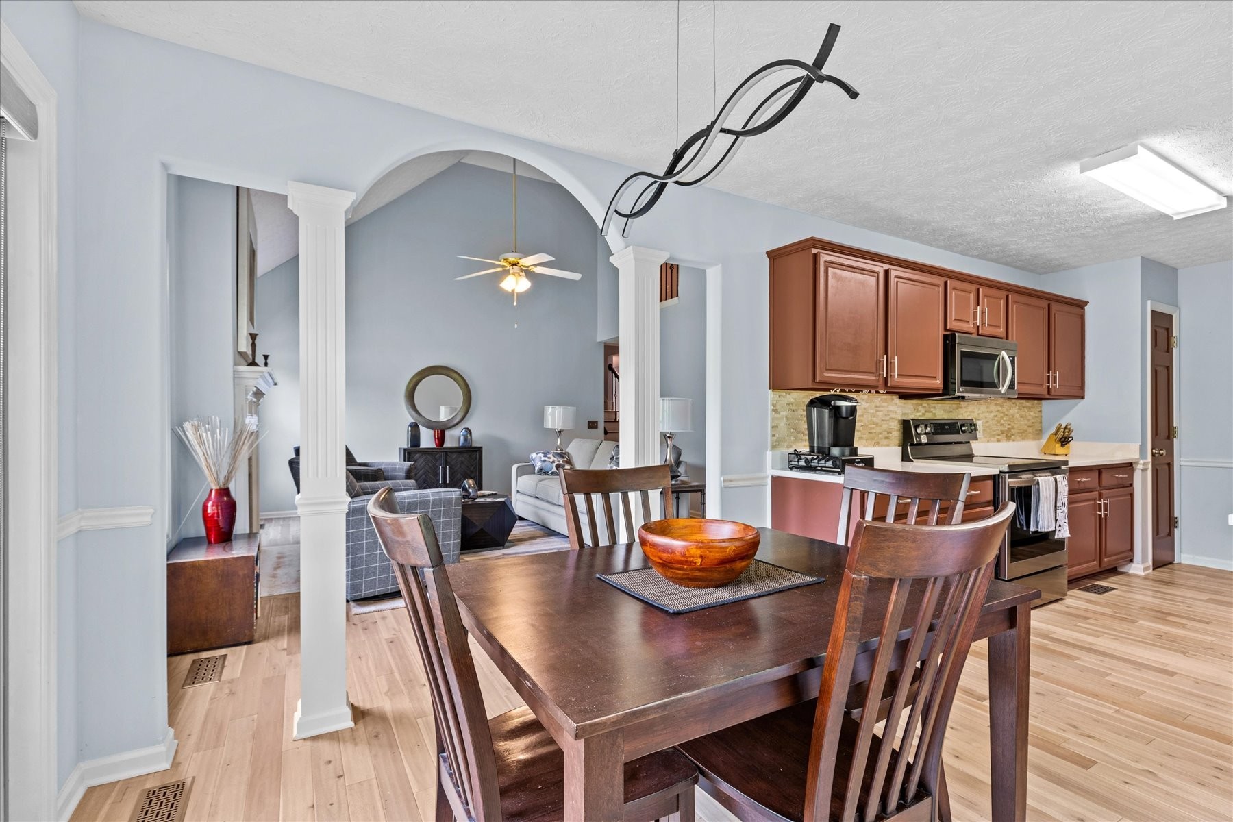 632 Bradford Dr
