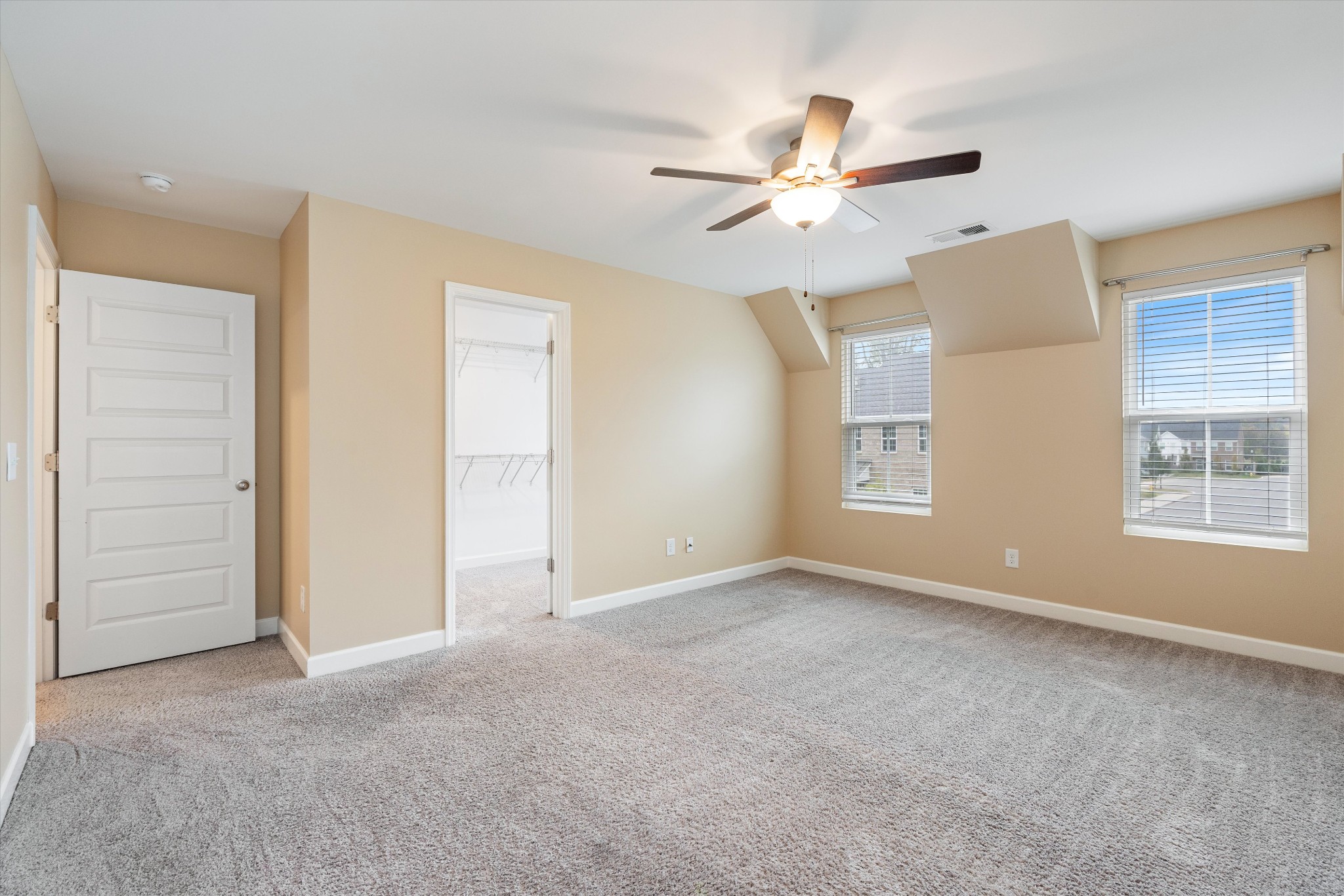 1063 Emery Bay Cir