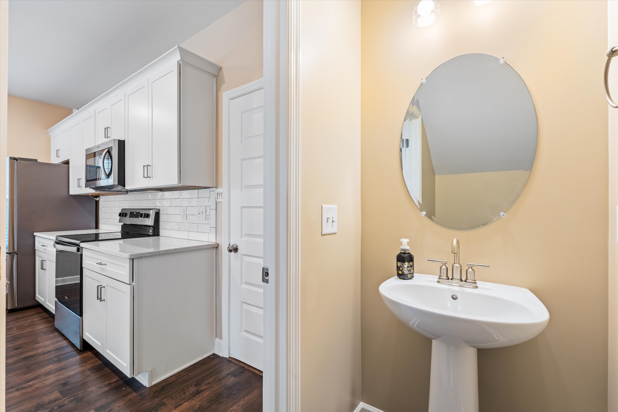 1063 Emery Bay Cir