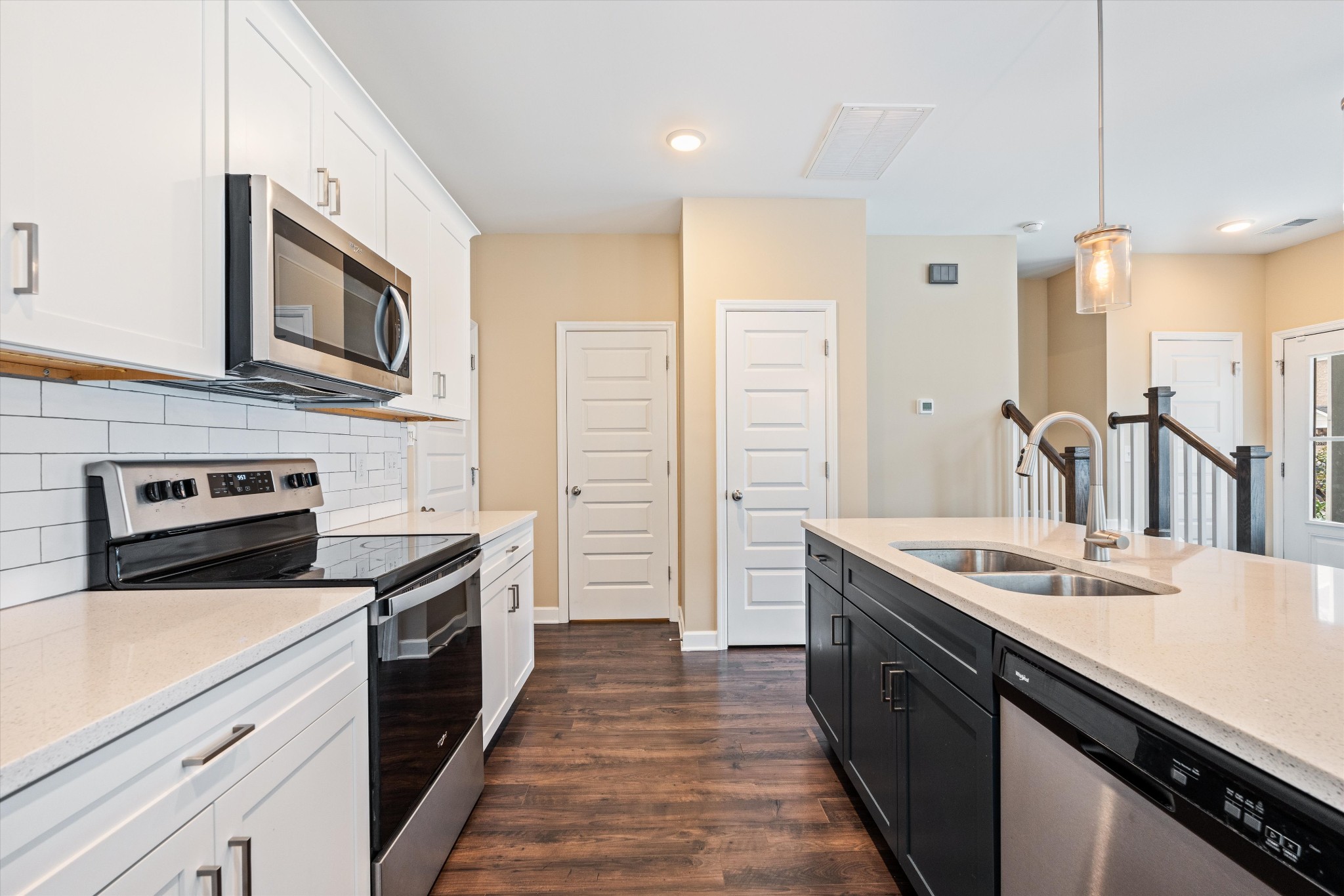1063 Emery Bay Cir