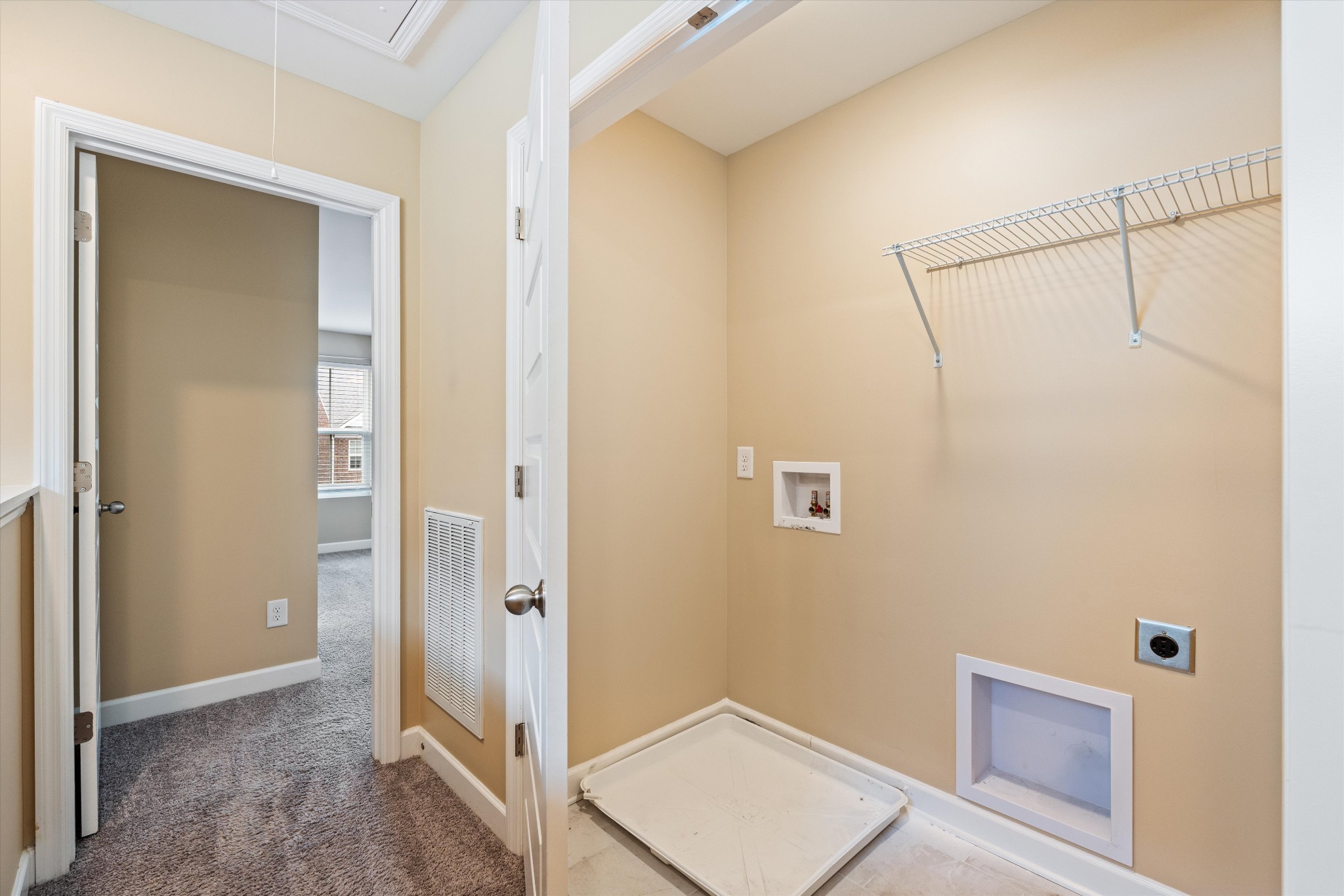 1063 Emery Bay Cir