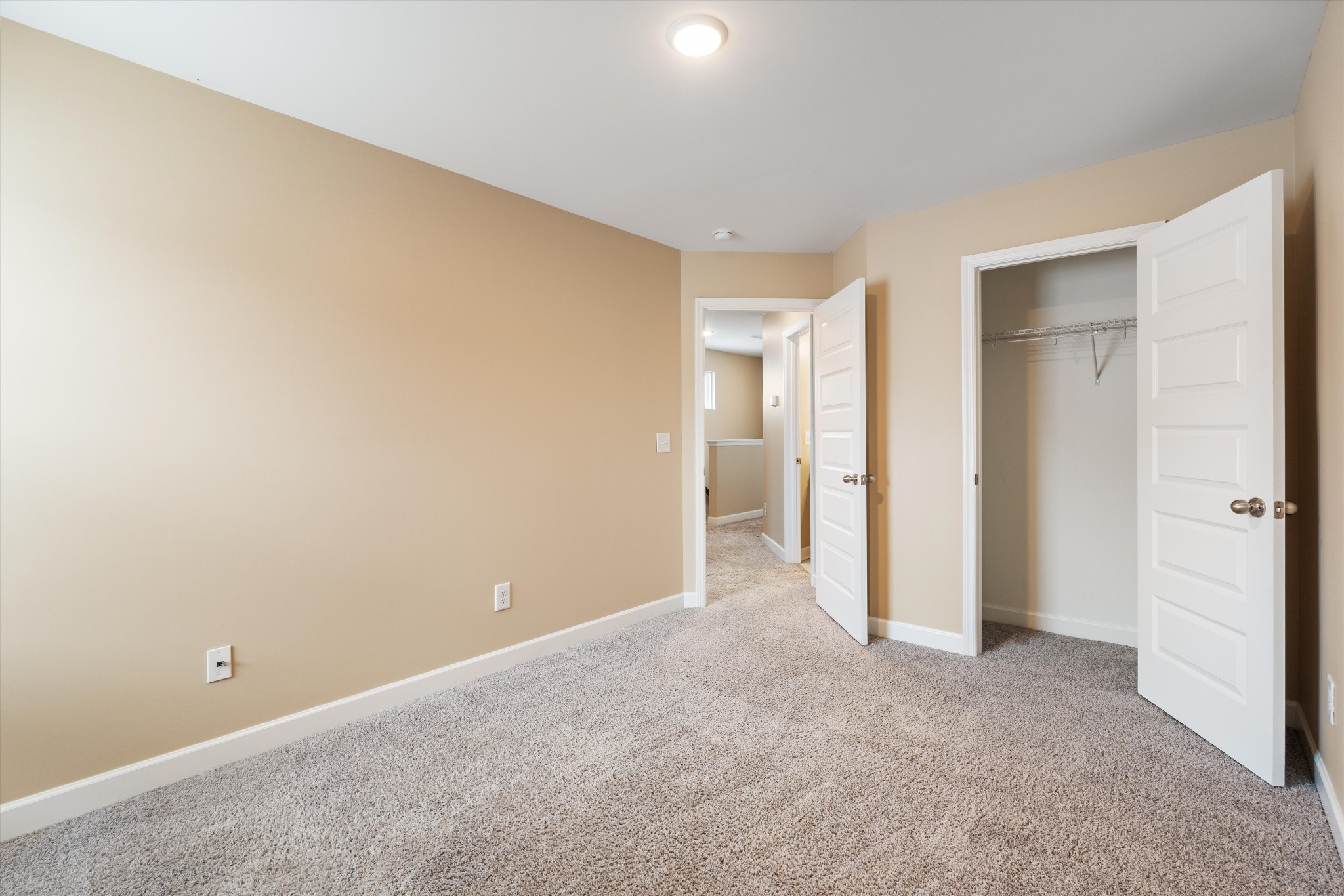1063 Emery Bay Cir
