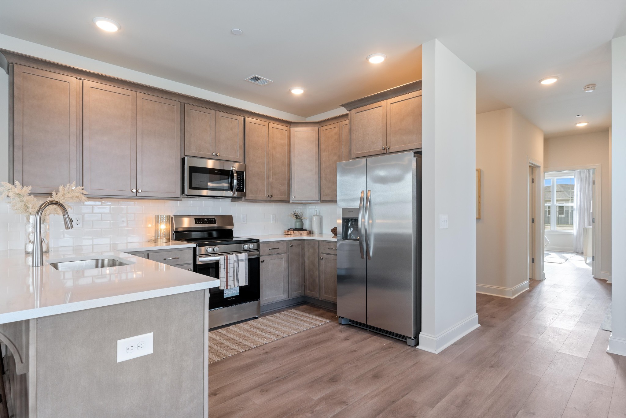482 Portsdale Dr Unit: 18