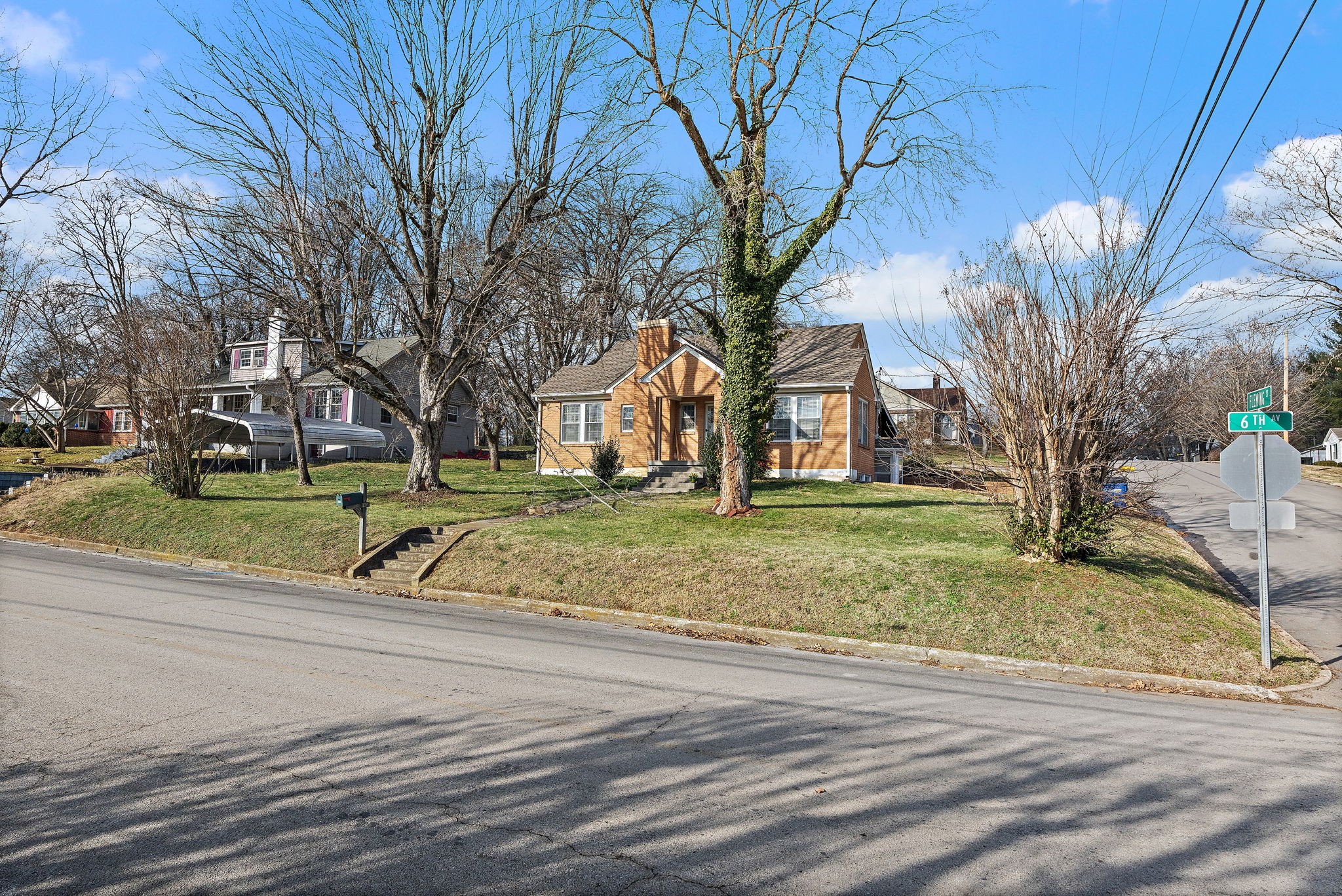415 6th Ave
