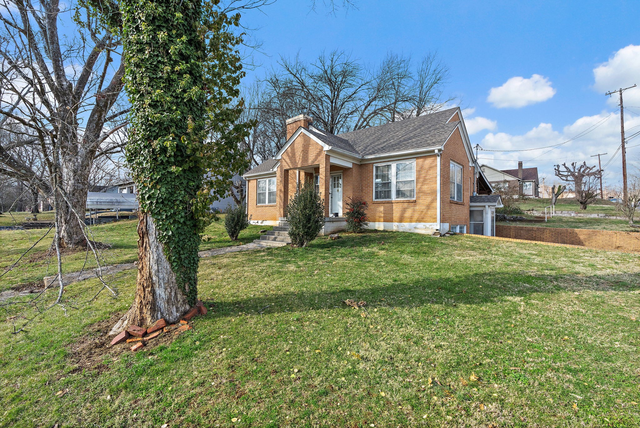 415 6th Ave