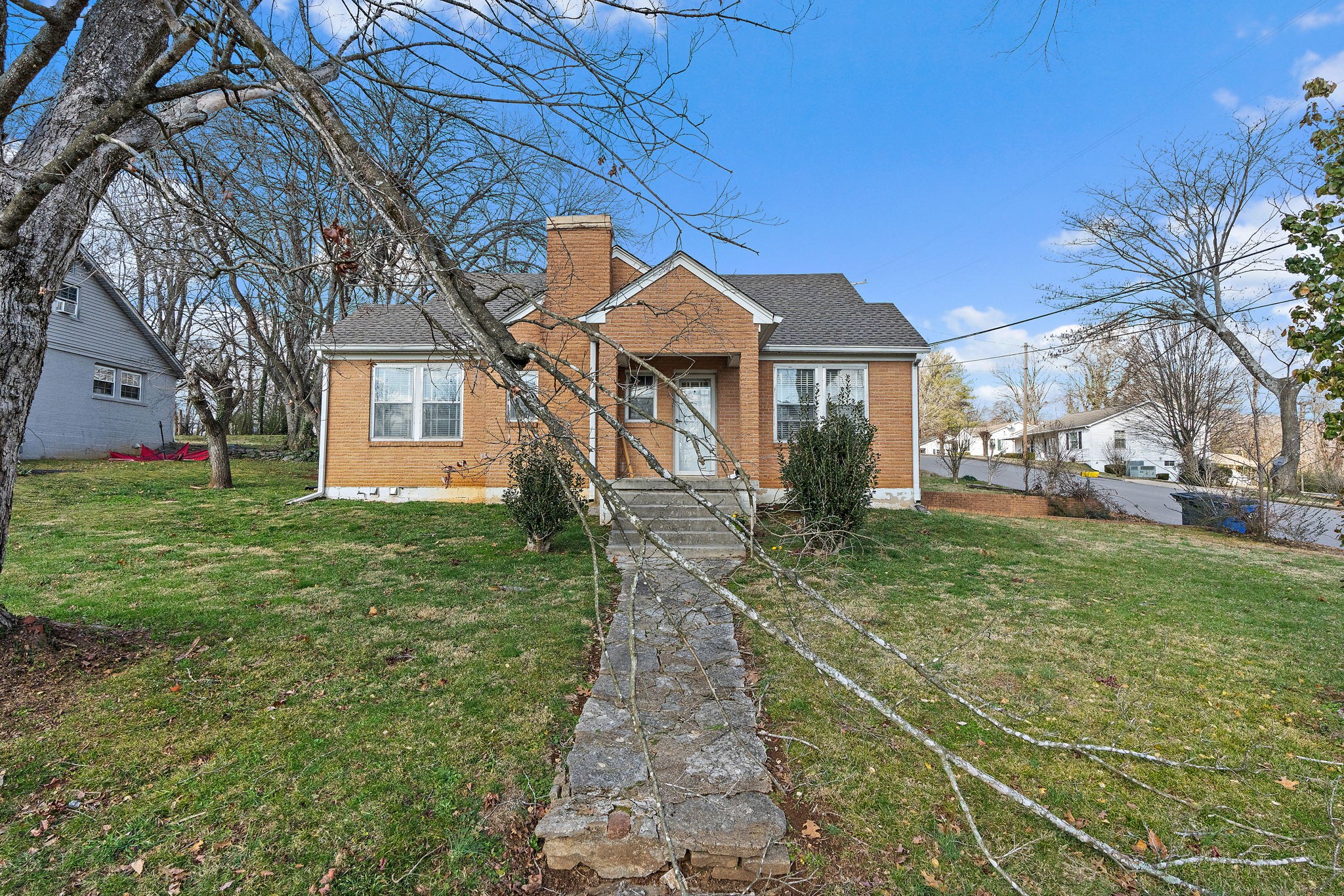 415 6th Ave