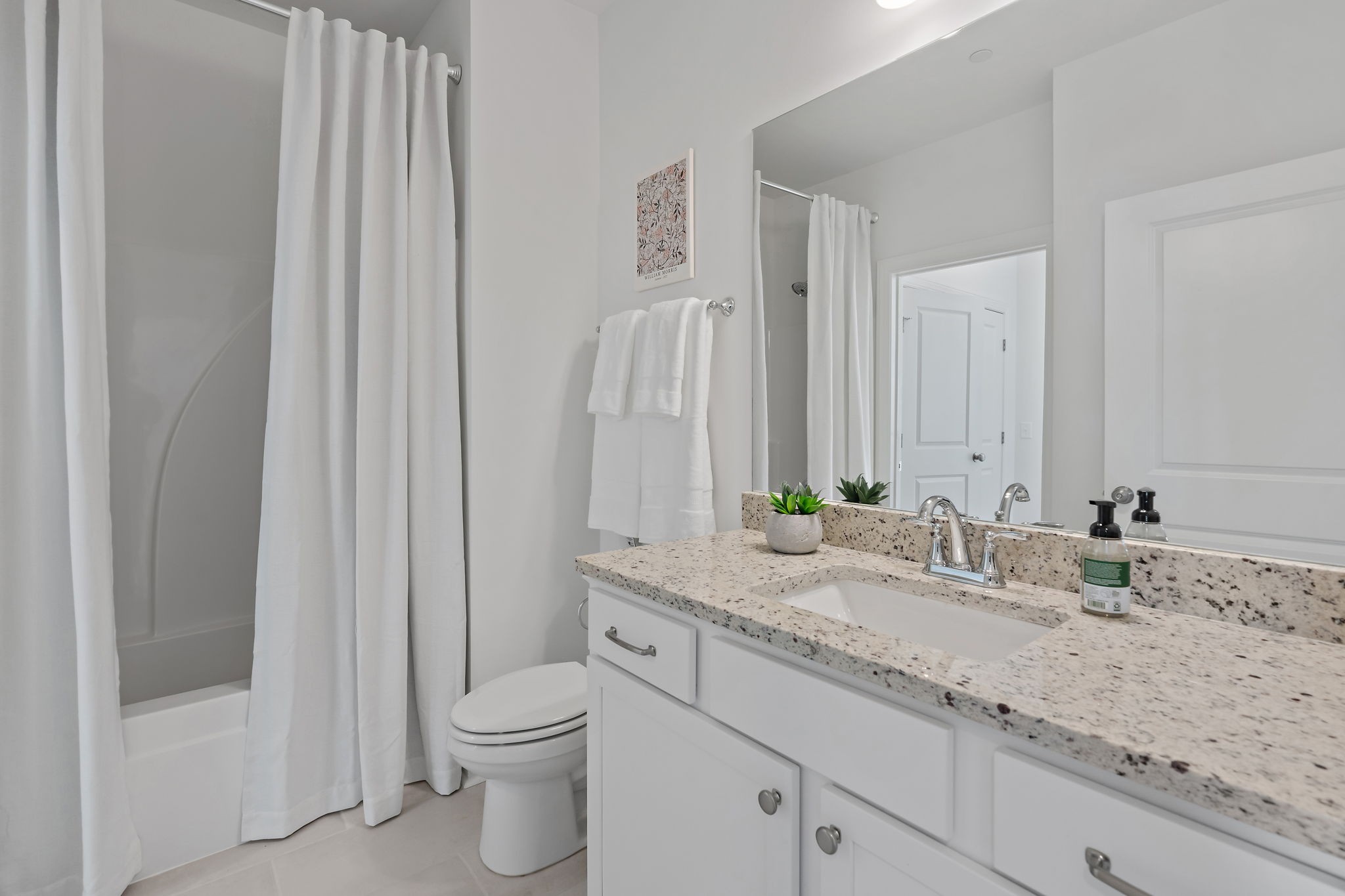 482 Portsdale Dr Unit: 2