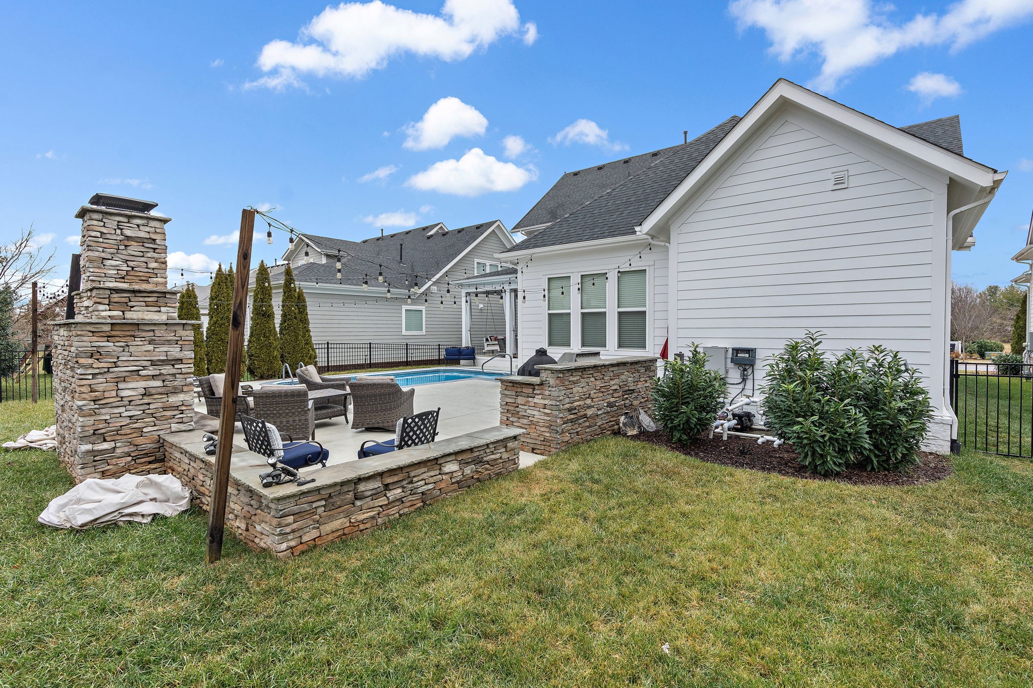 3036 Blossom Trail Ln