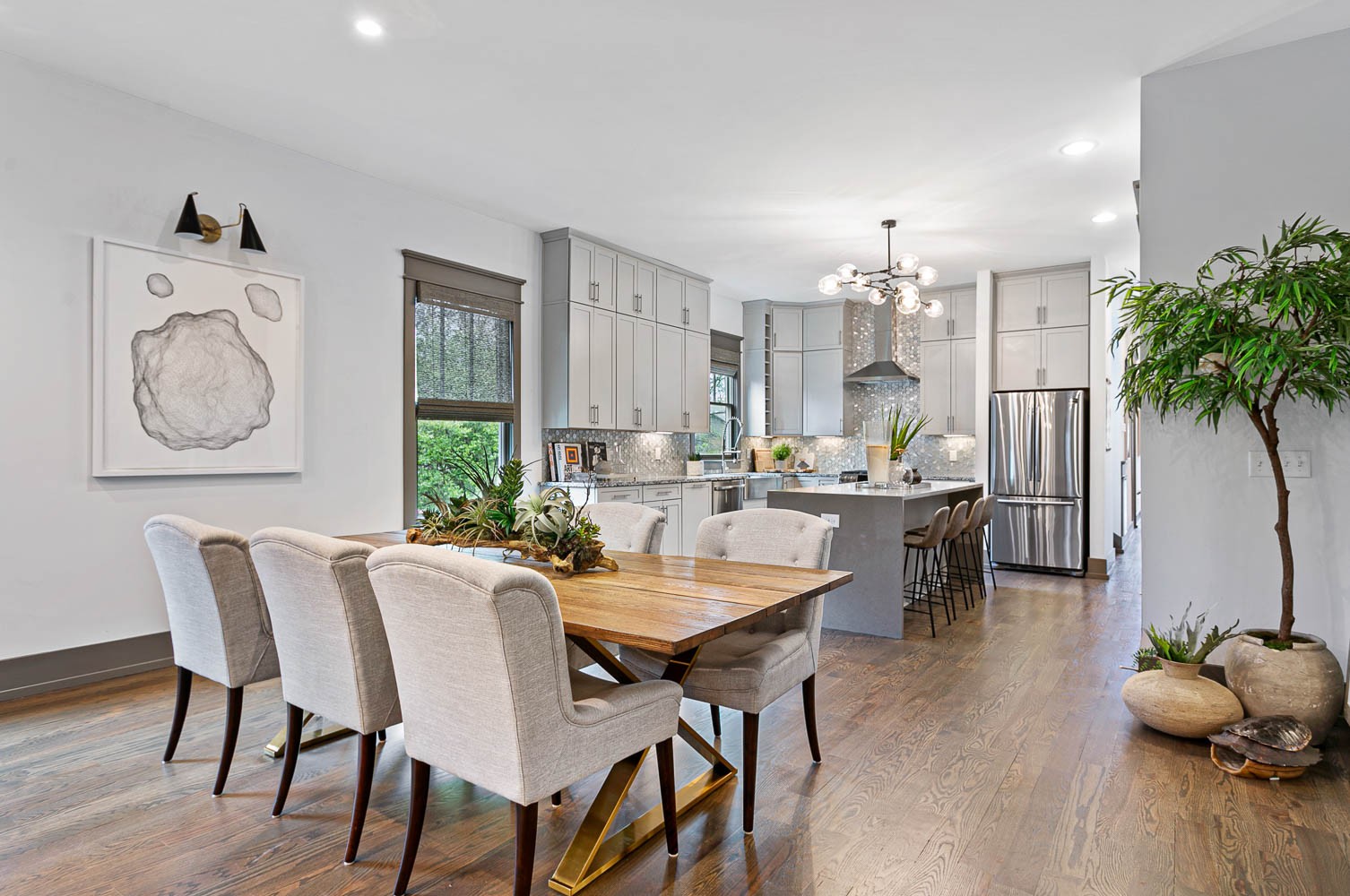 2206 White Ave Unit: A