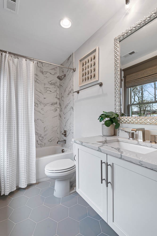 2206 White Ave Unit: A