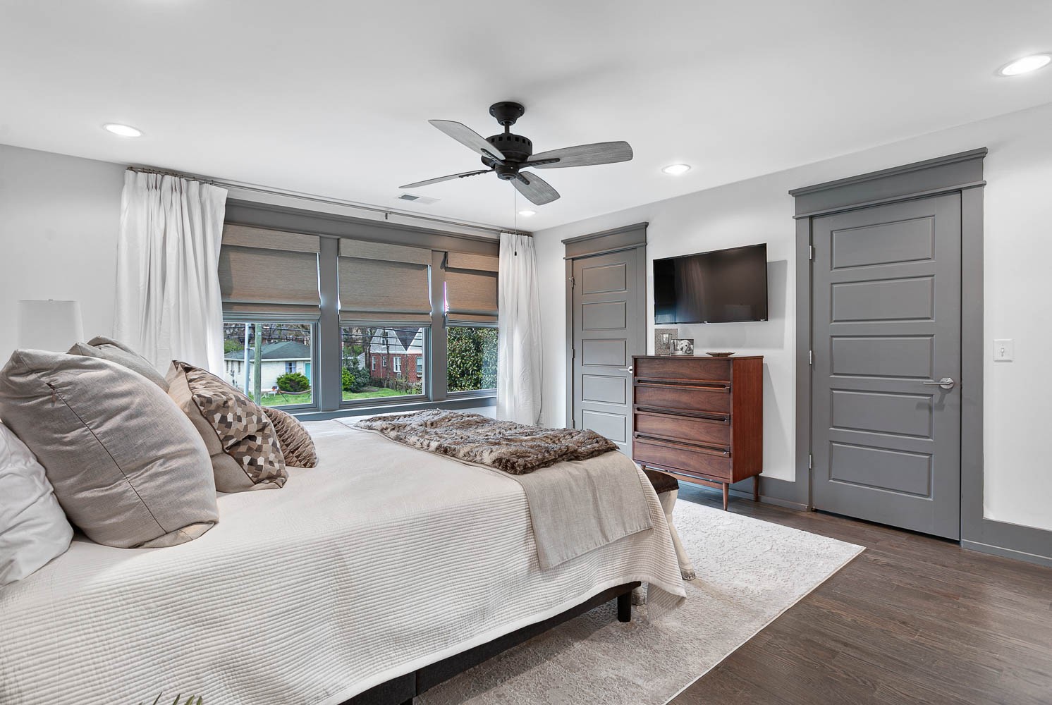 2206 White Ave Unit: A