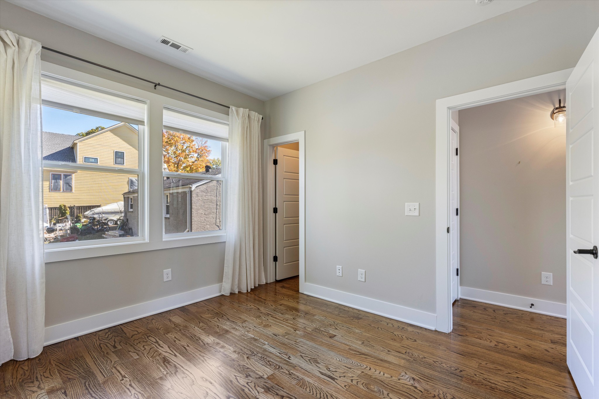 2605D Traughber Dr