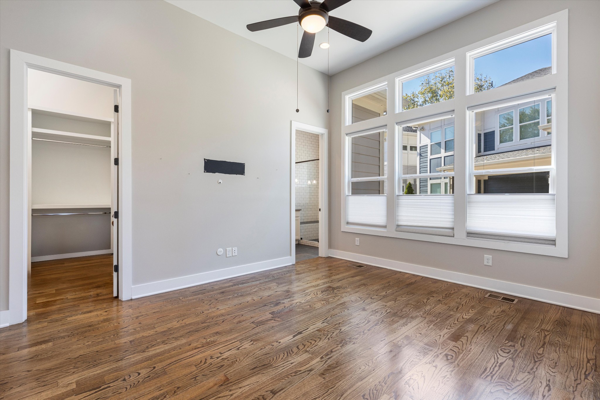 2605D Traughber Dr