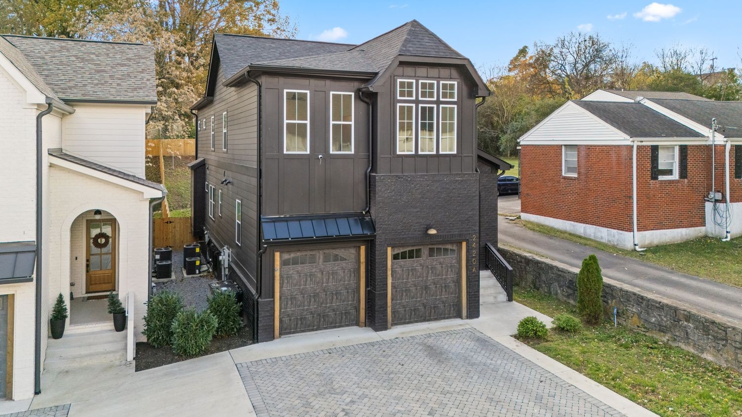 2420 Eastland Ave Unit: A
