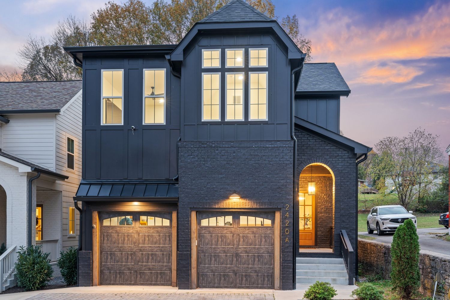 2420 Eastland Ave Unit: A