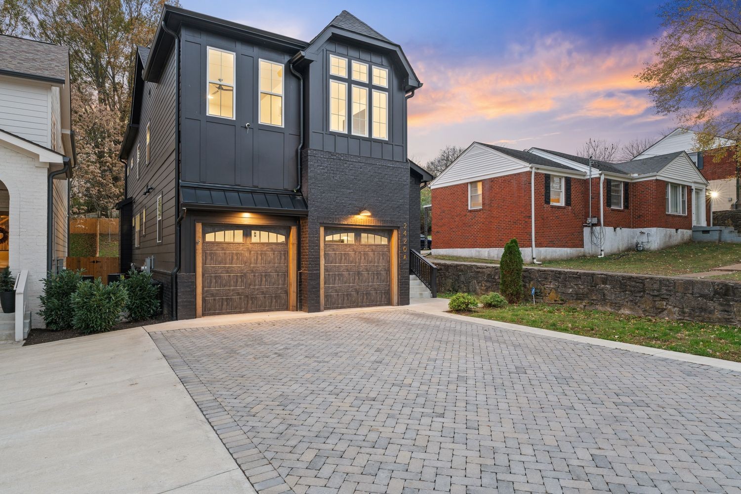 2420 Eastland Ave Unit: A