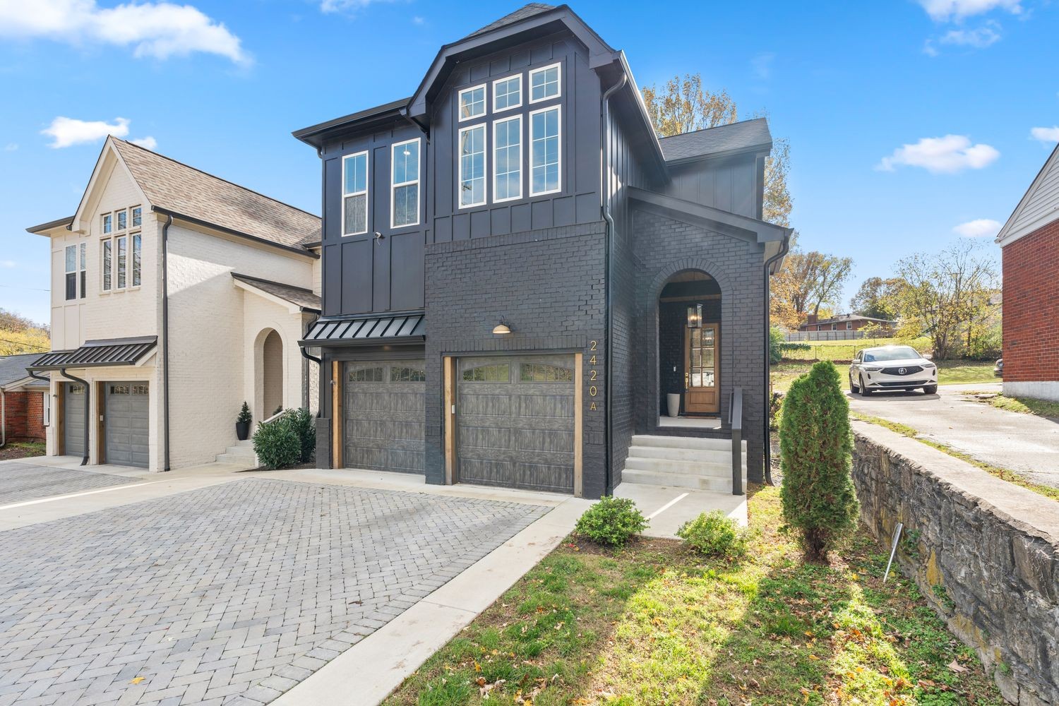 2420 Eastland Ave Unit: A