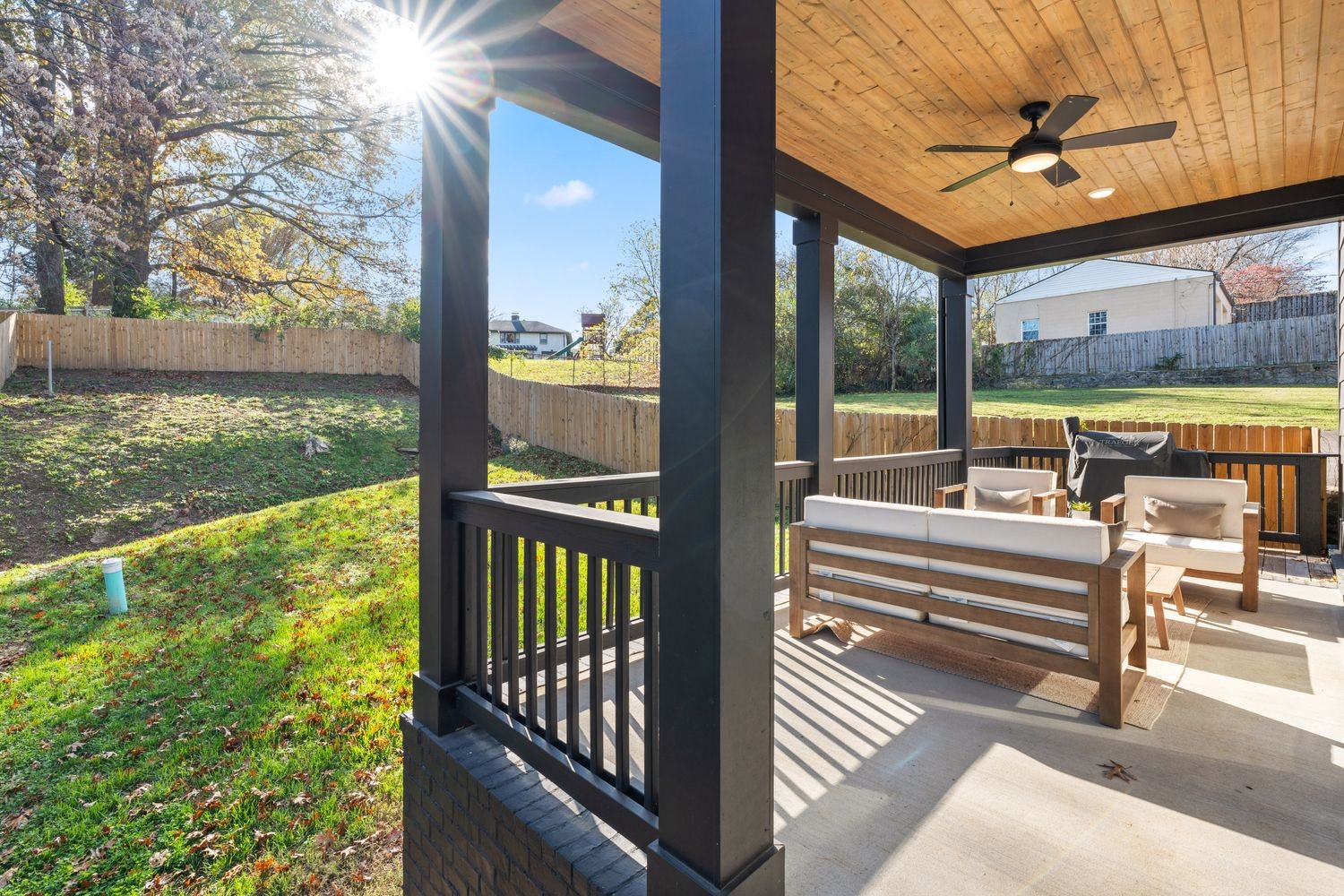 2420 Eastland Ave Unit: A