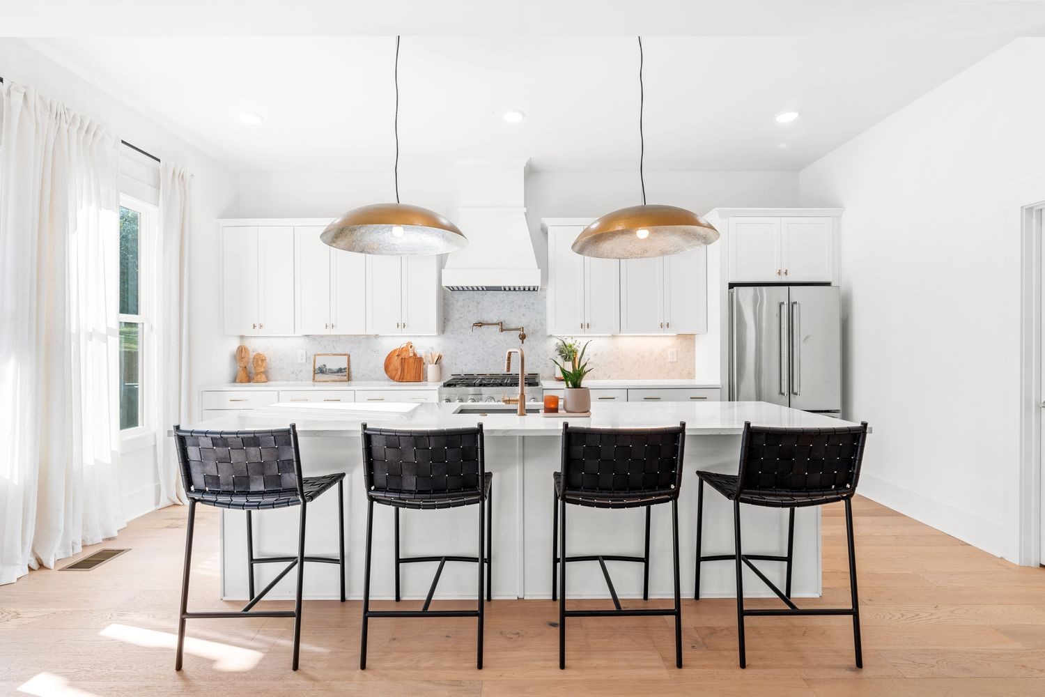 2420 Eastland Ave Unit: A