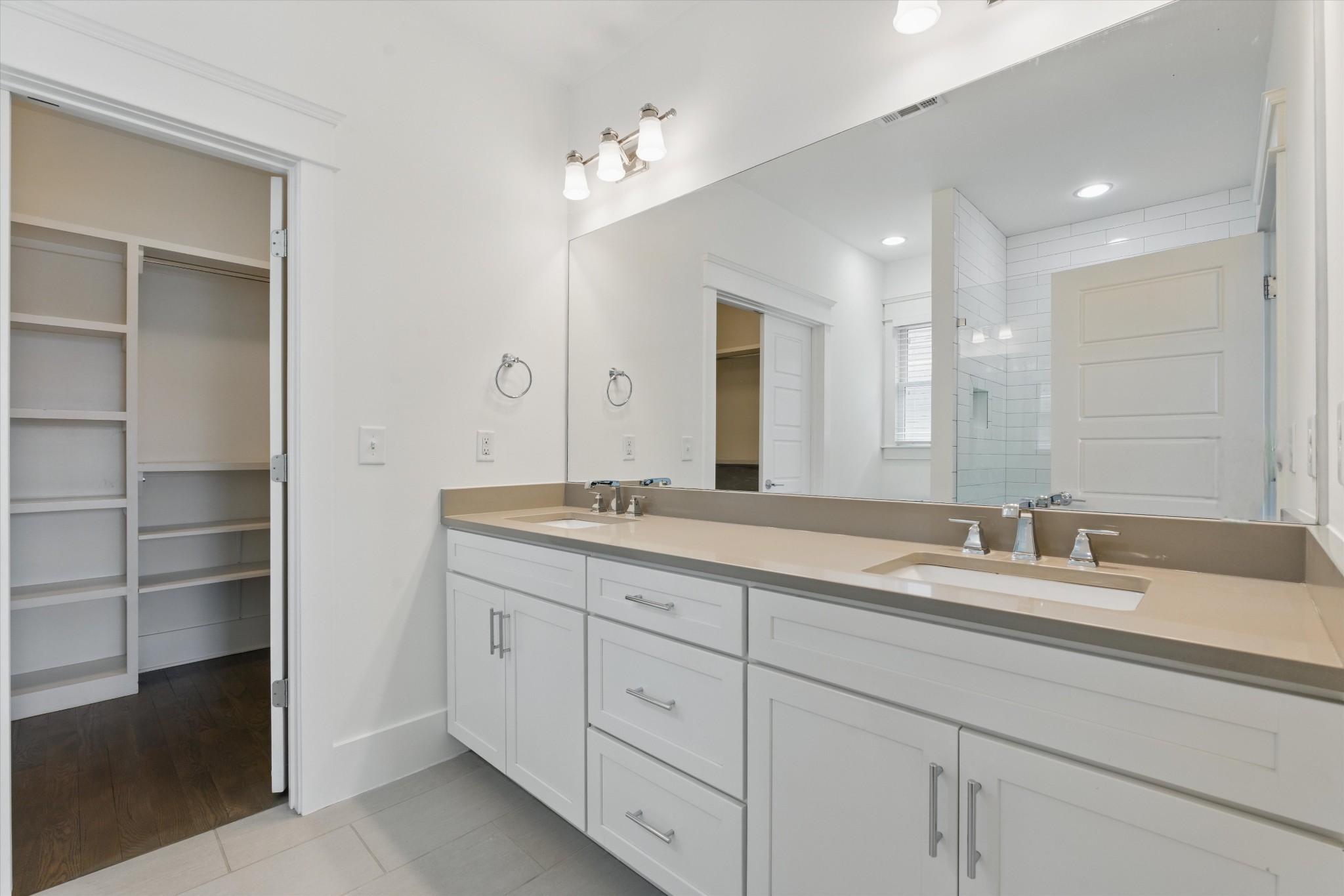 5205 Kentucky Ave Unit: A