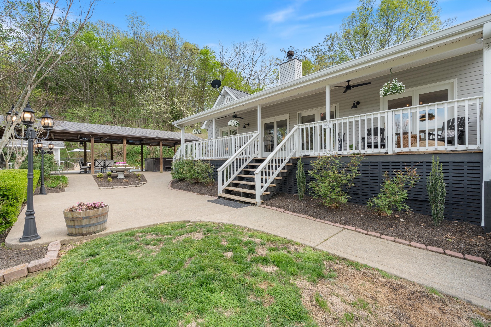 5960 Lickton Pike