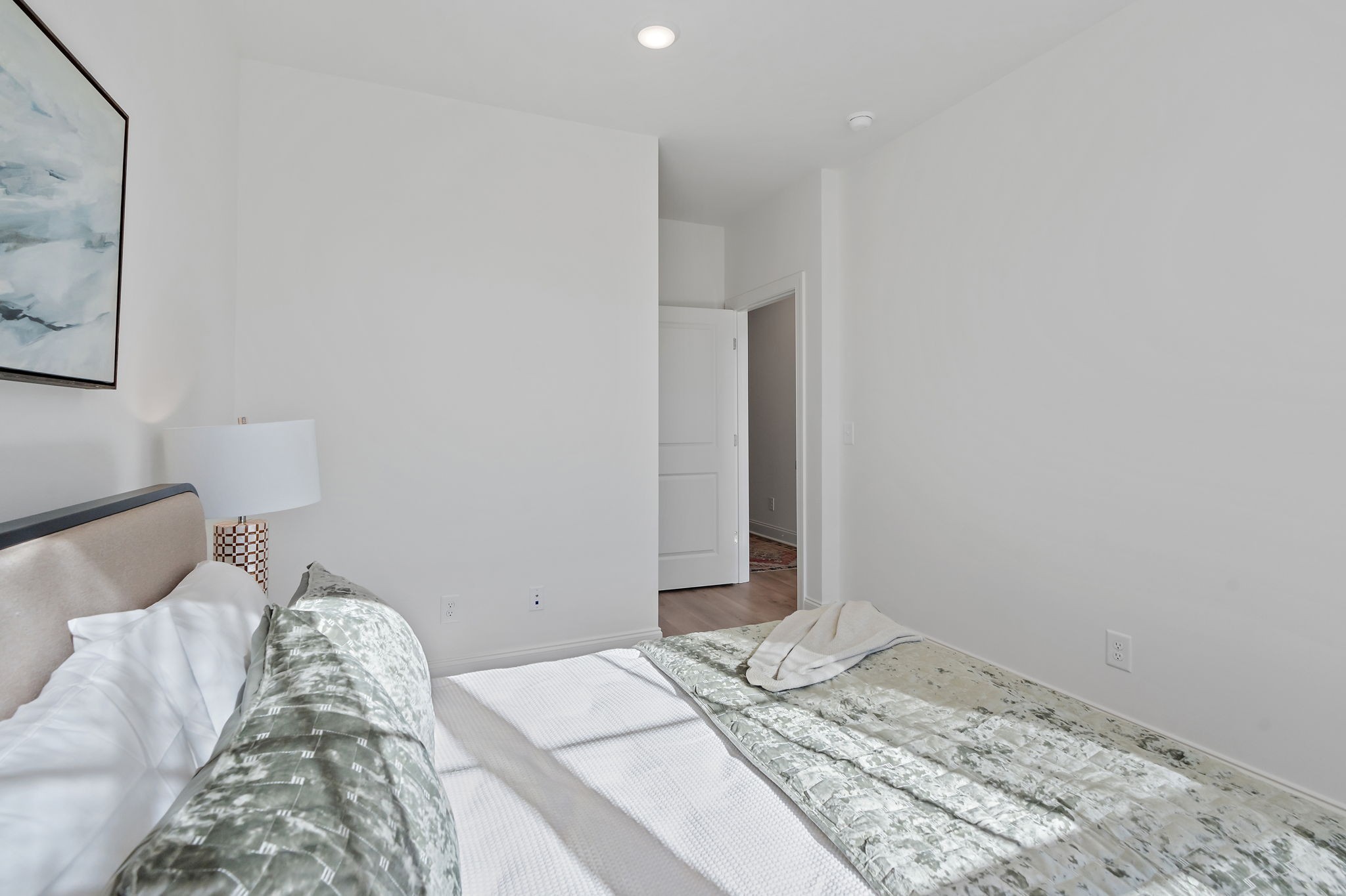 482 Portsdale Dr Unit: 4