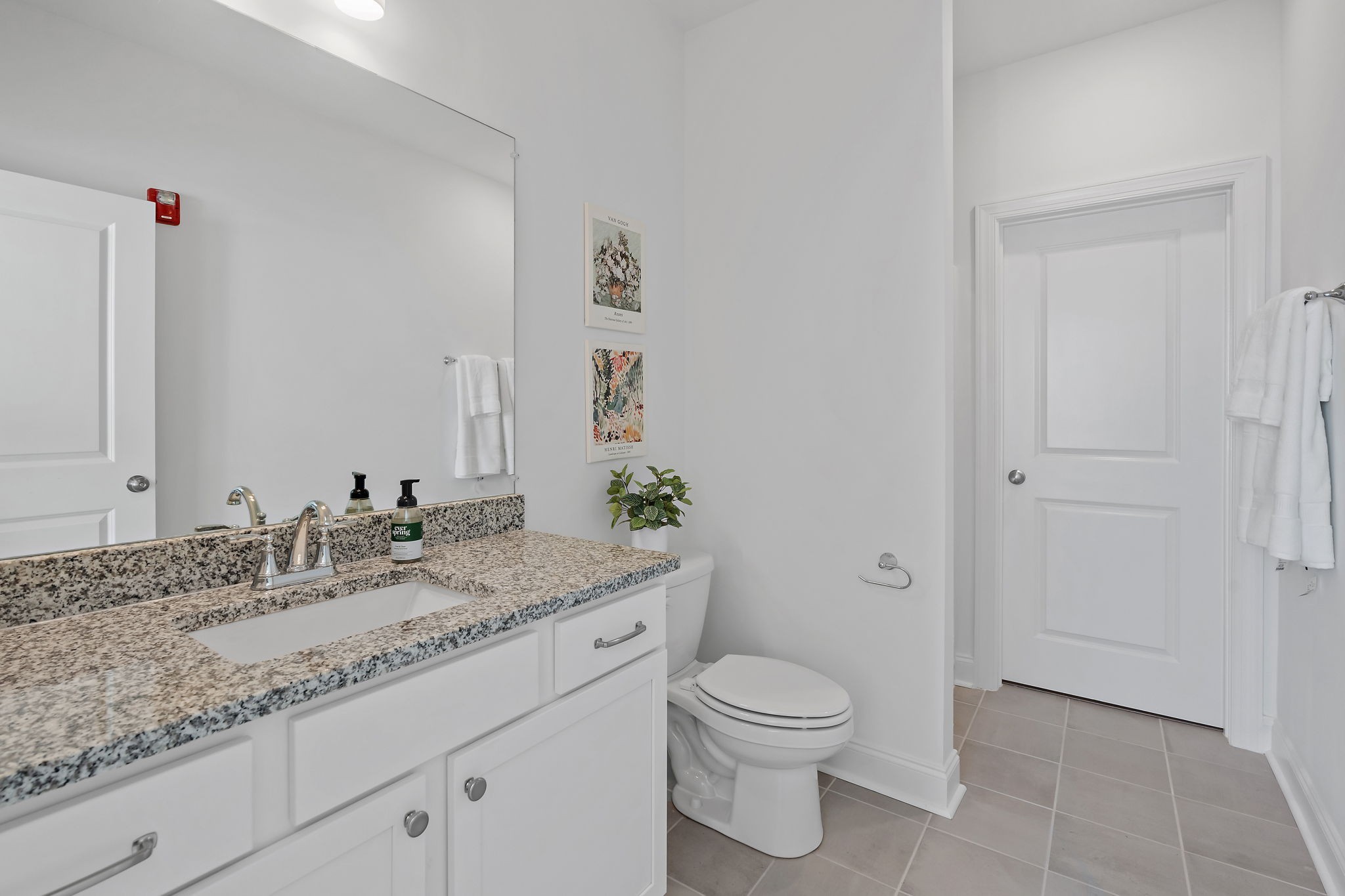 482 Portsdale Dr Unit: 4