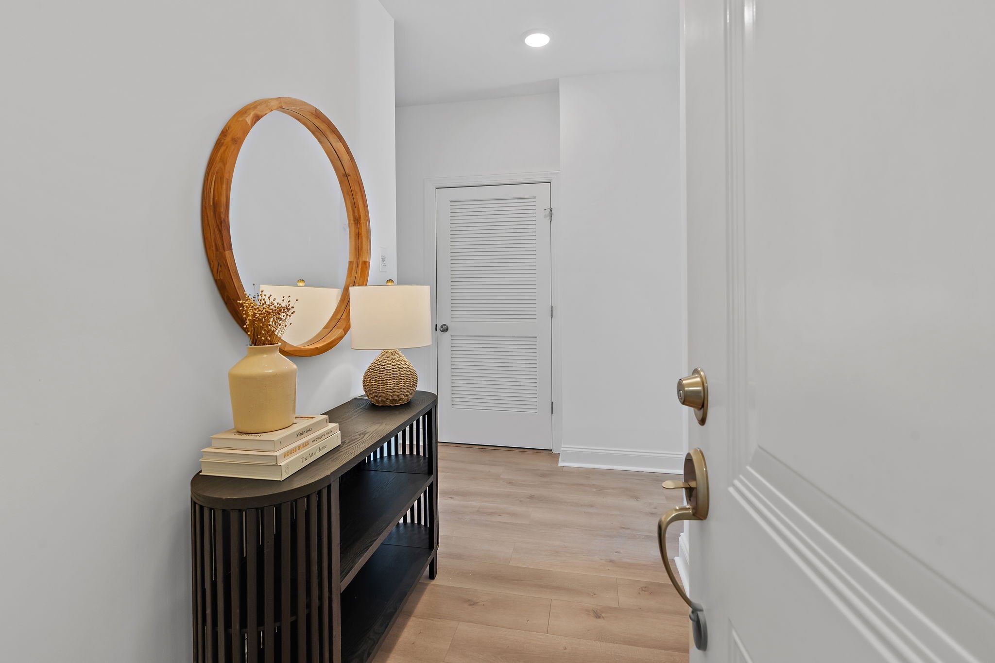 482 Portsdale Dr Unit: 4