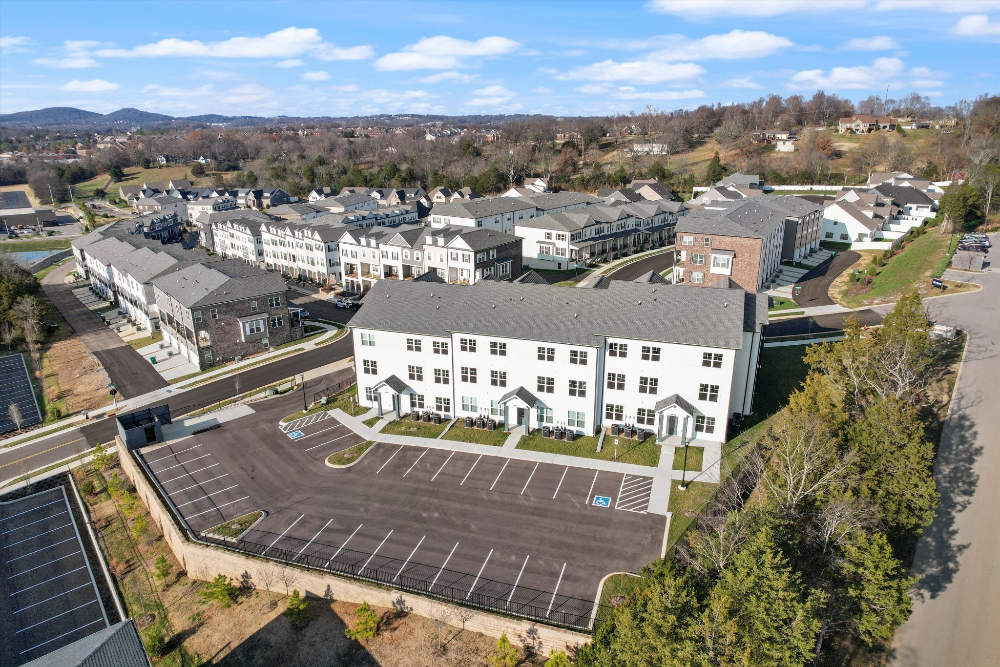 482 Portsdale Dr Unit: 4
