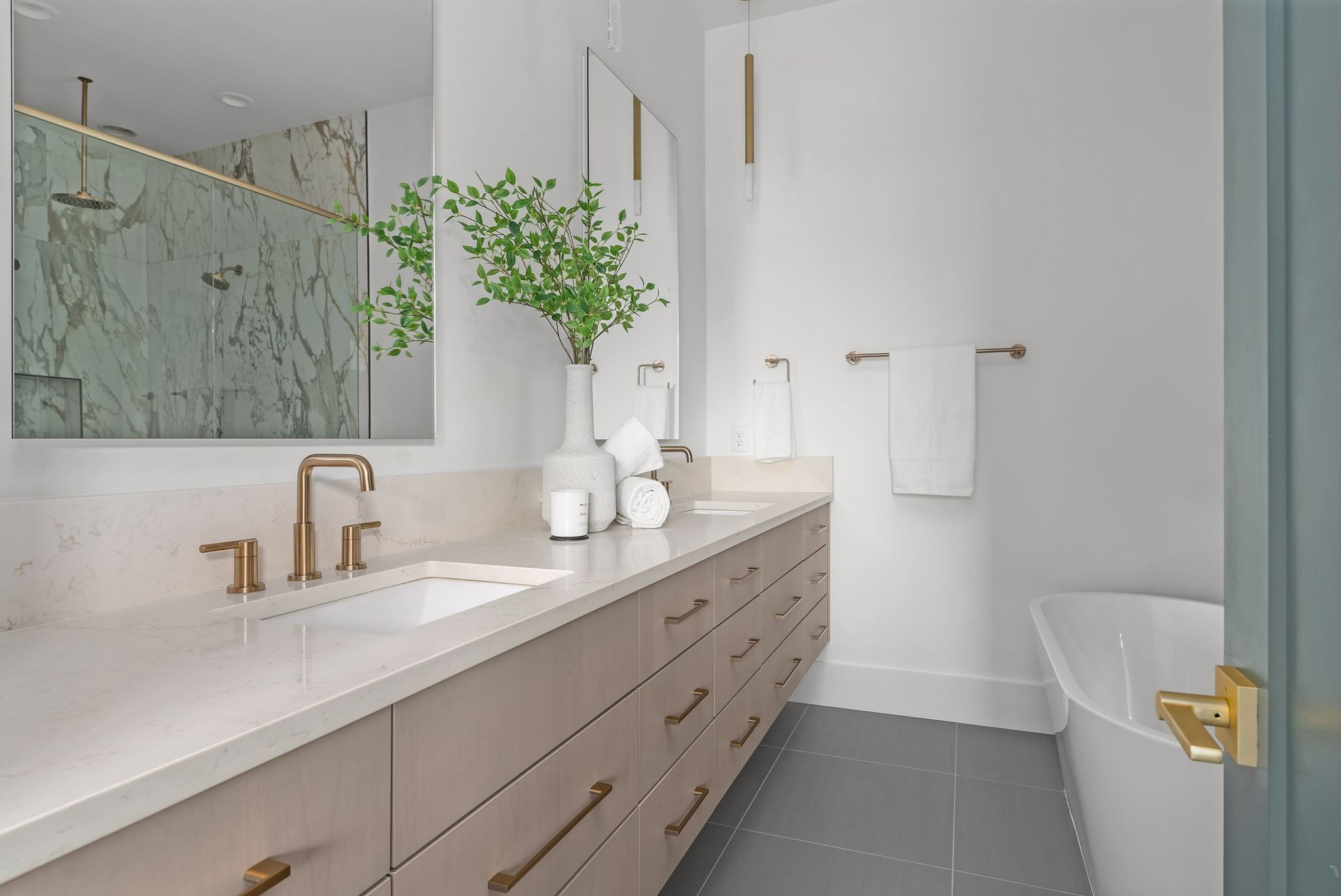 3718 West End Ave Unit: 3