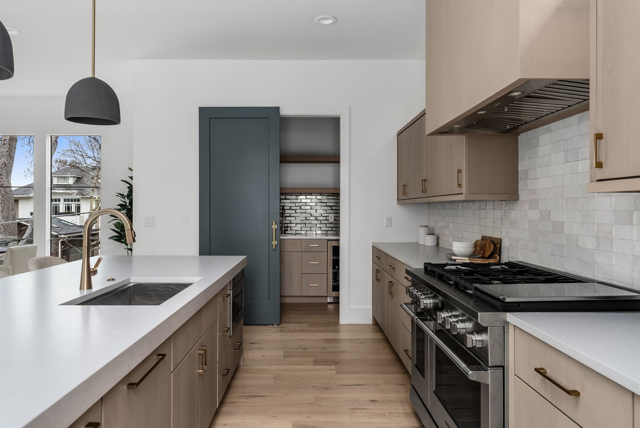 3718 West End Ave Unit: 3