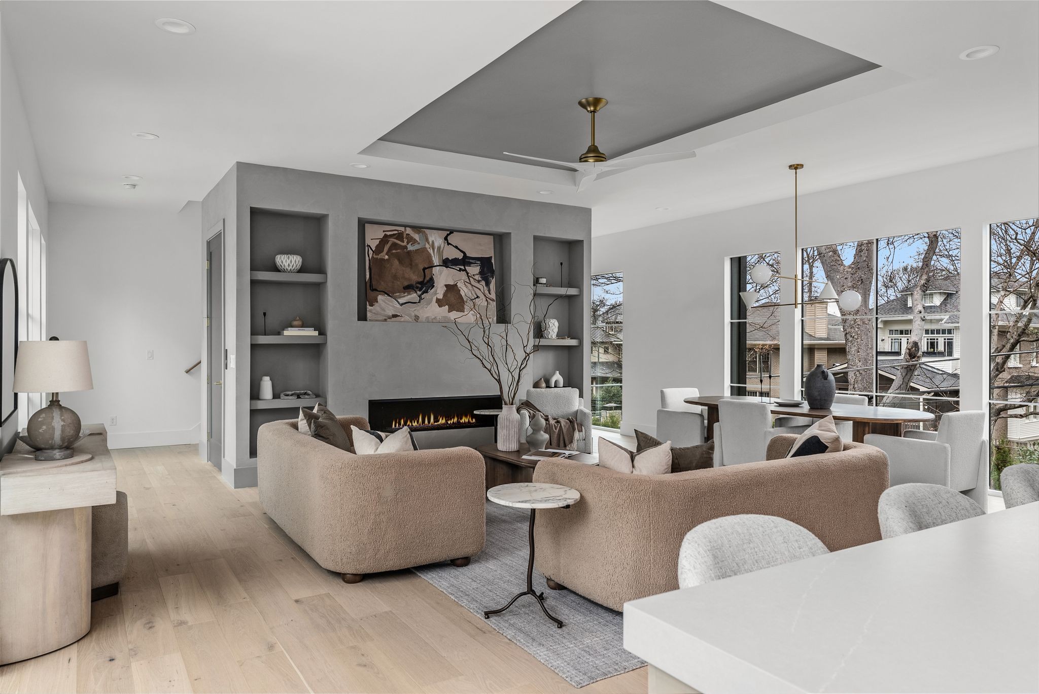 3718 West End Ave Unit: 2