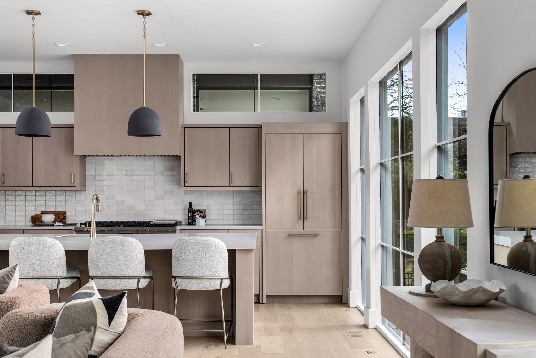 3718 West End Ave Unit: 2