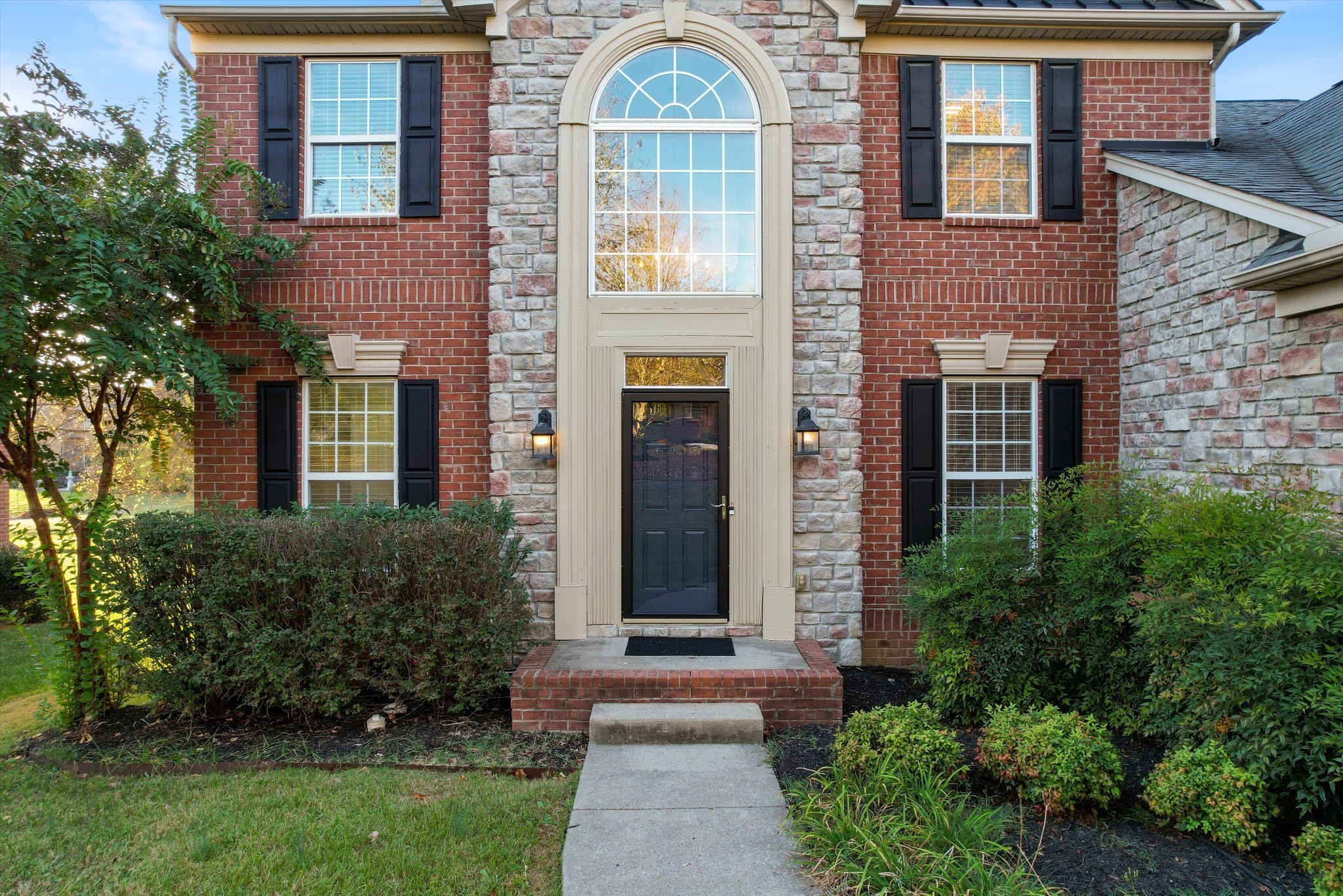 1063 Avery Trace Cir