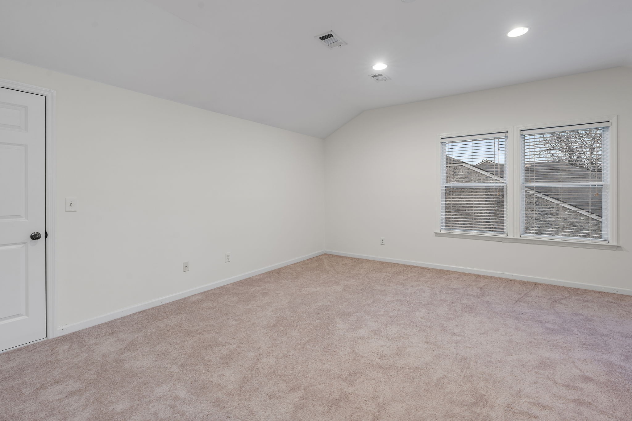 1063 Avery Trace Cir