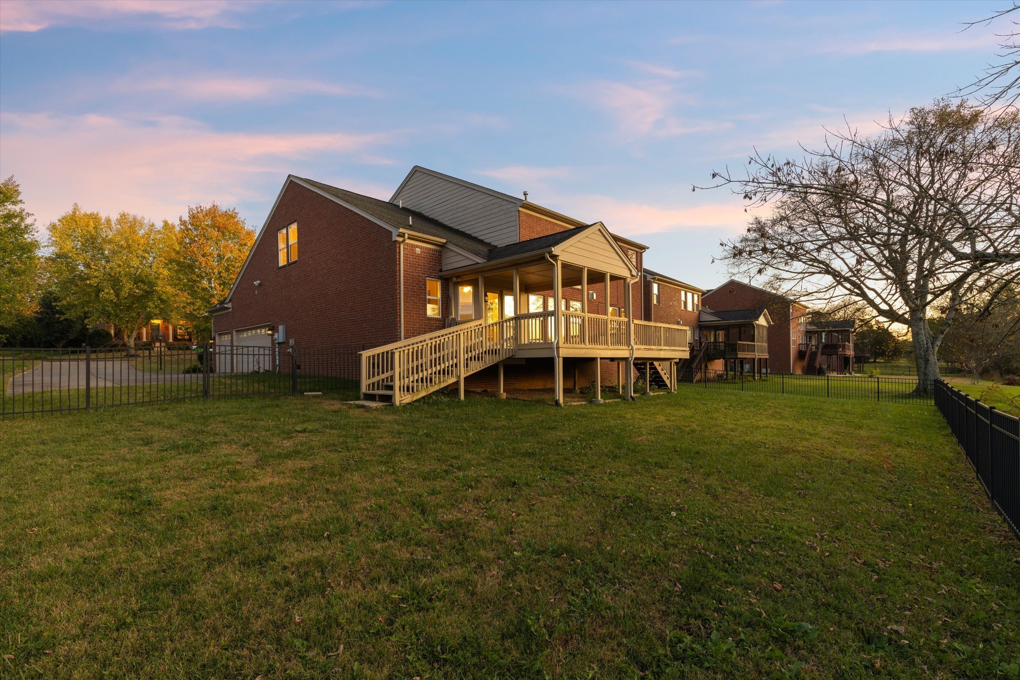 1063 Avery Trace Cir