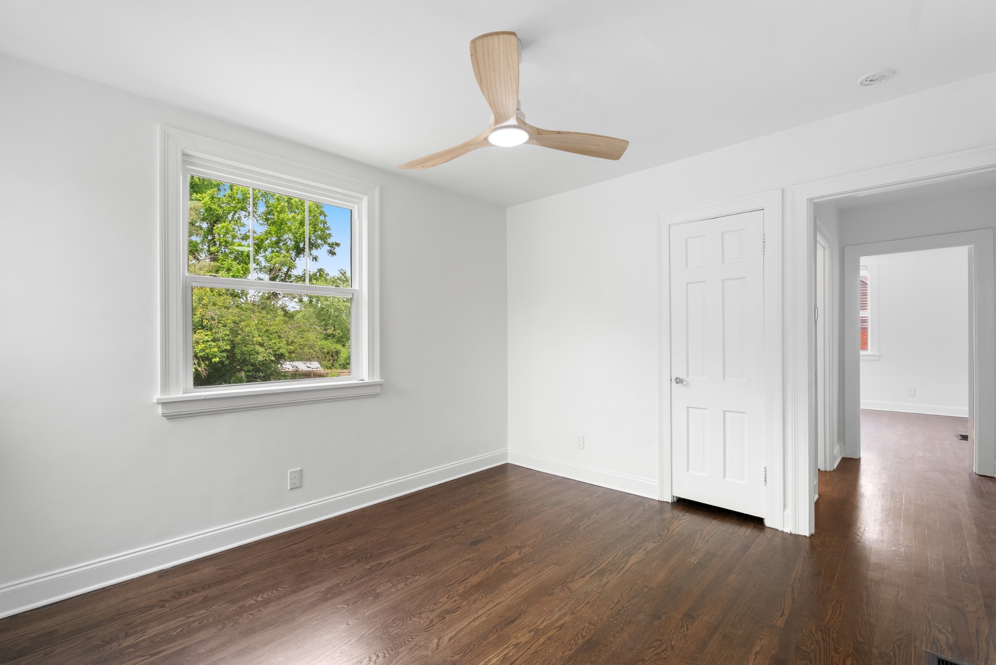 1305 Riverwood Dr