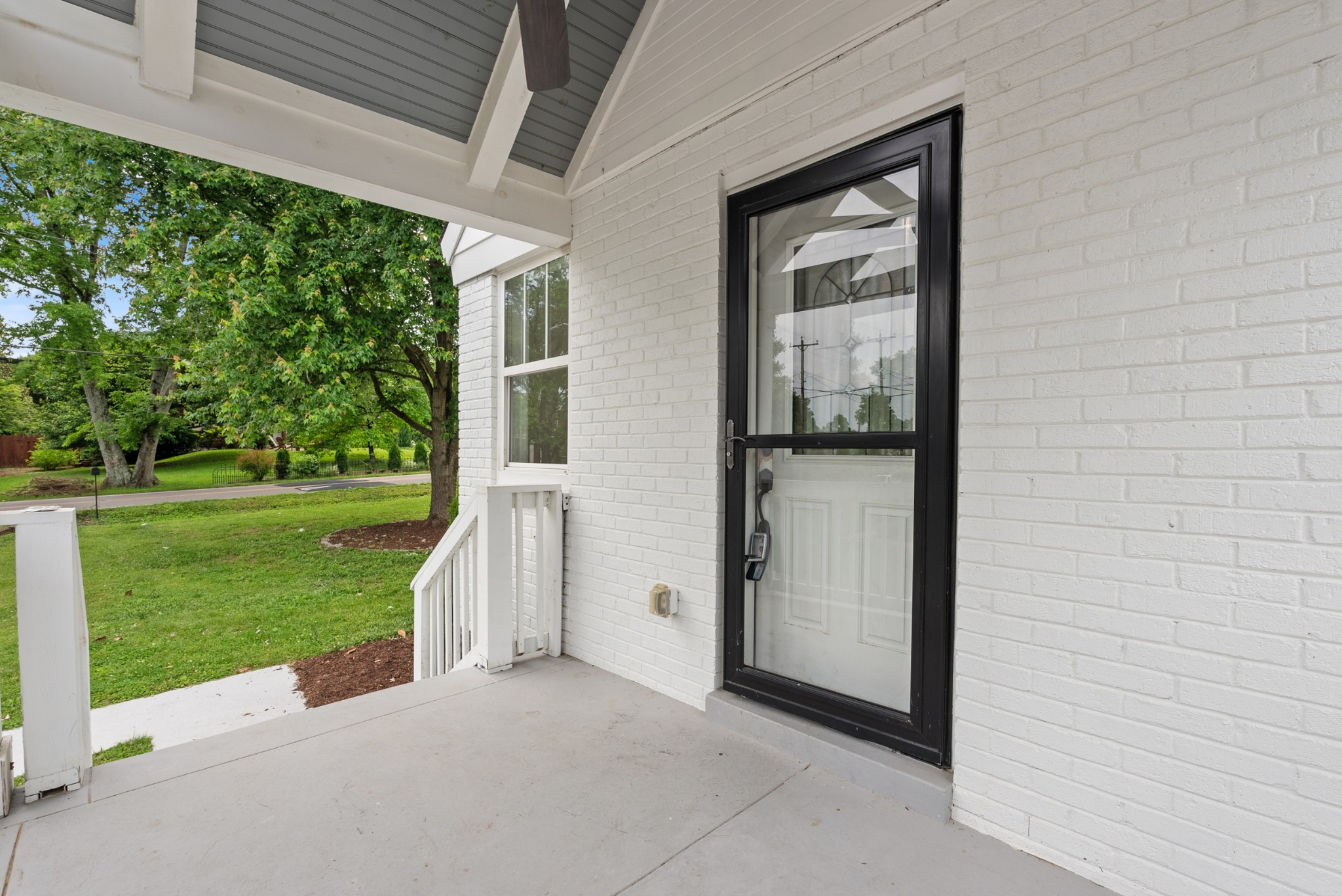 1305 Riverwood Dr