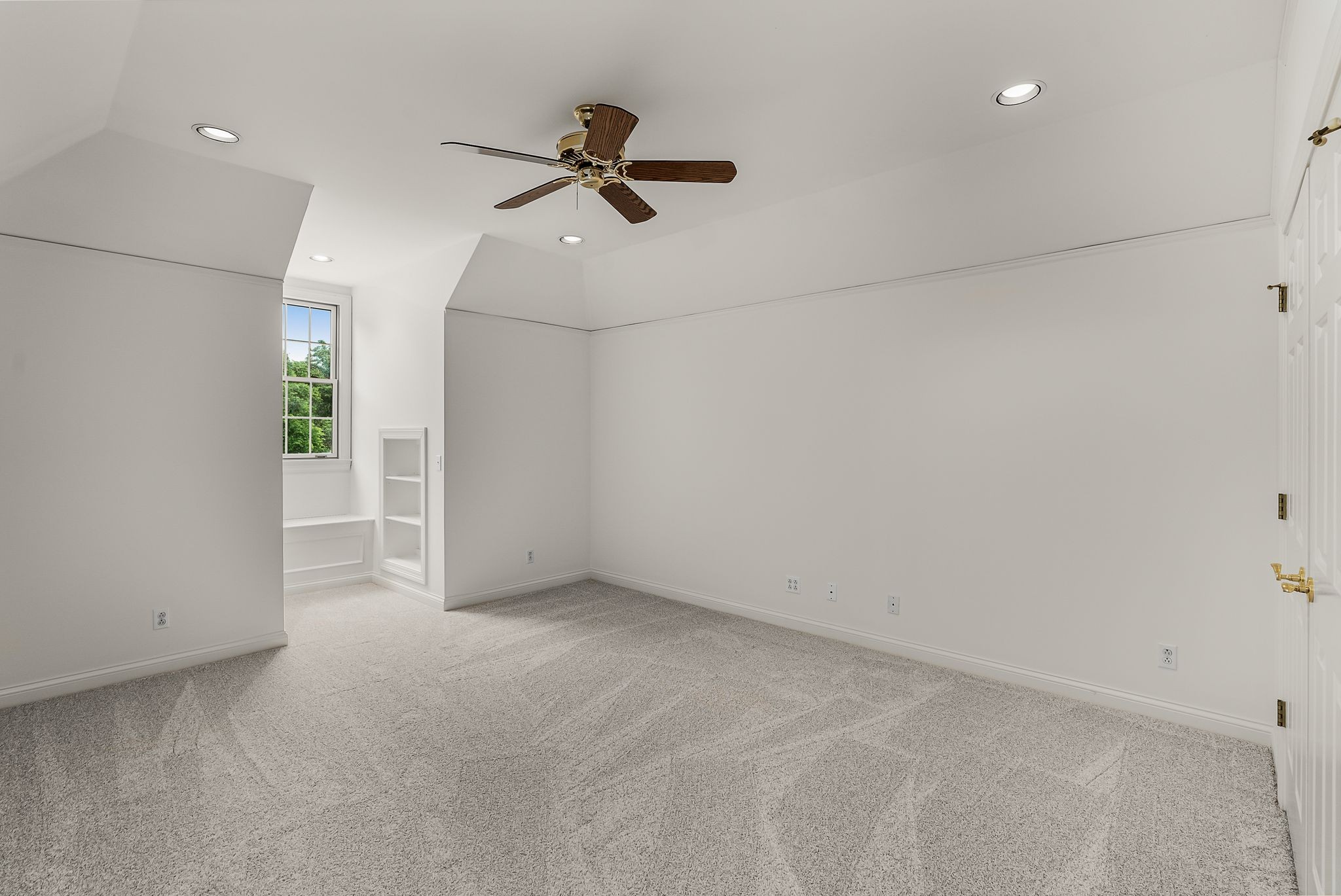 1018 Jensen Ln