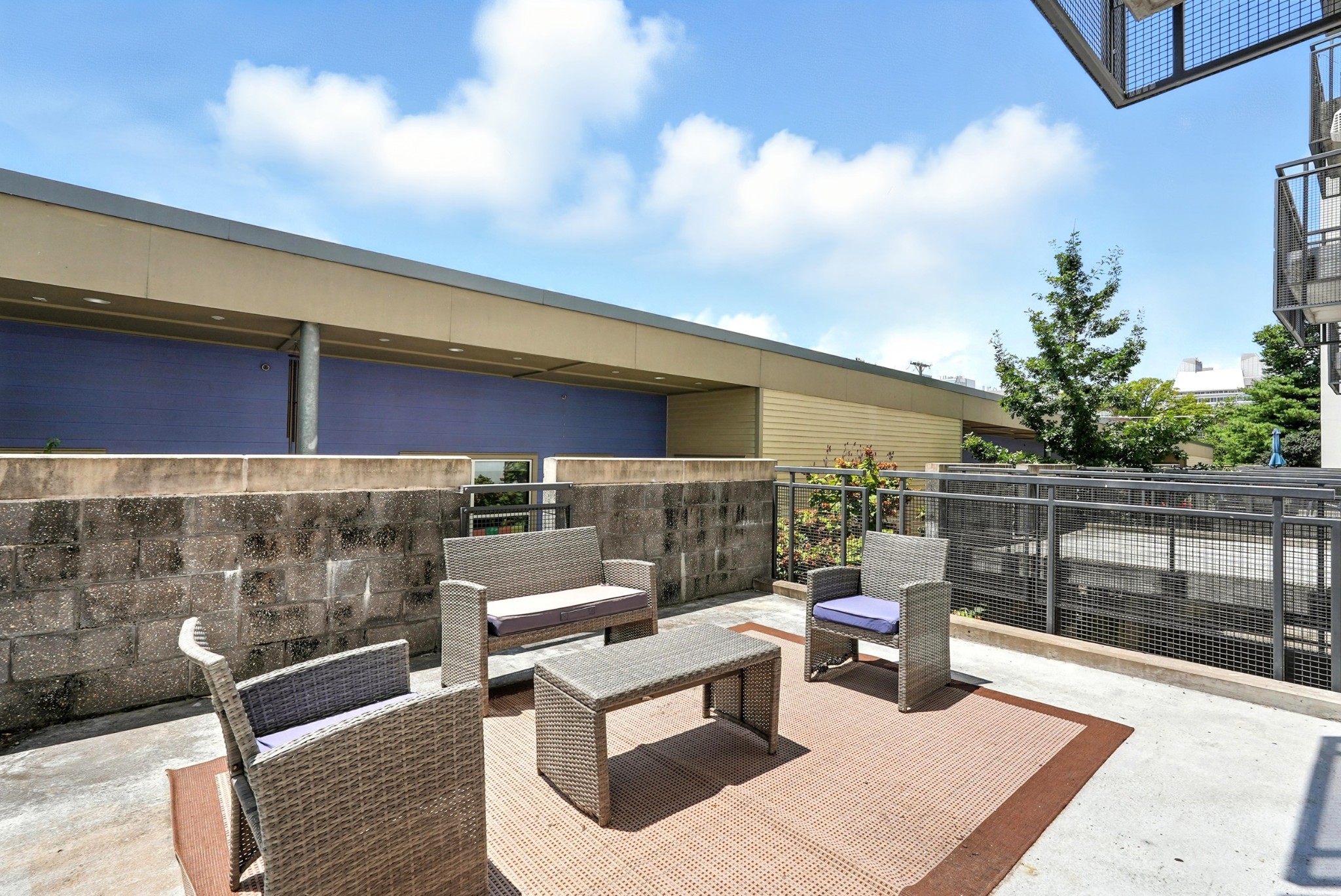 1101 18th Ave, S Unit: 202