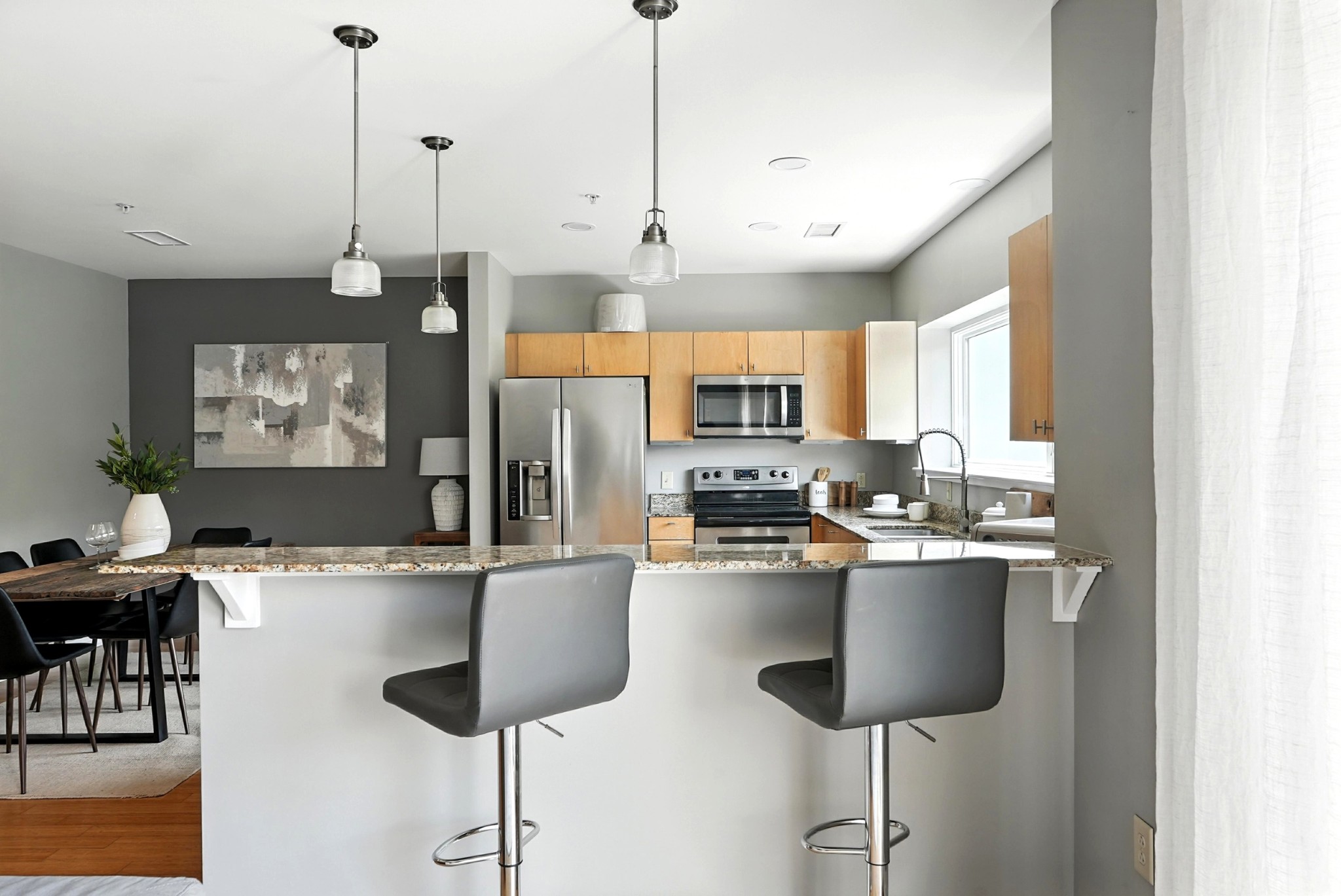 1101 18th Ave, S Unit: 202