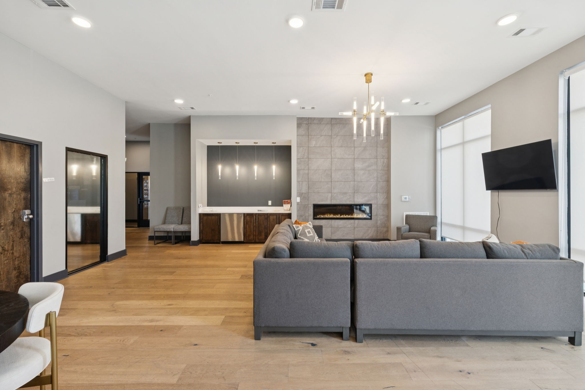 1677 54th Ave, N Unit: 403