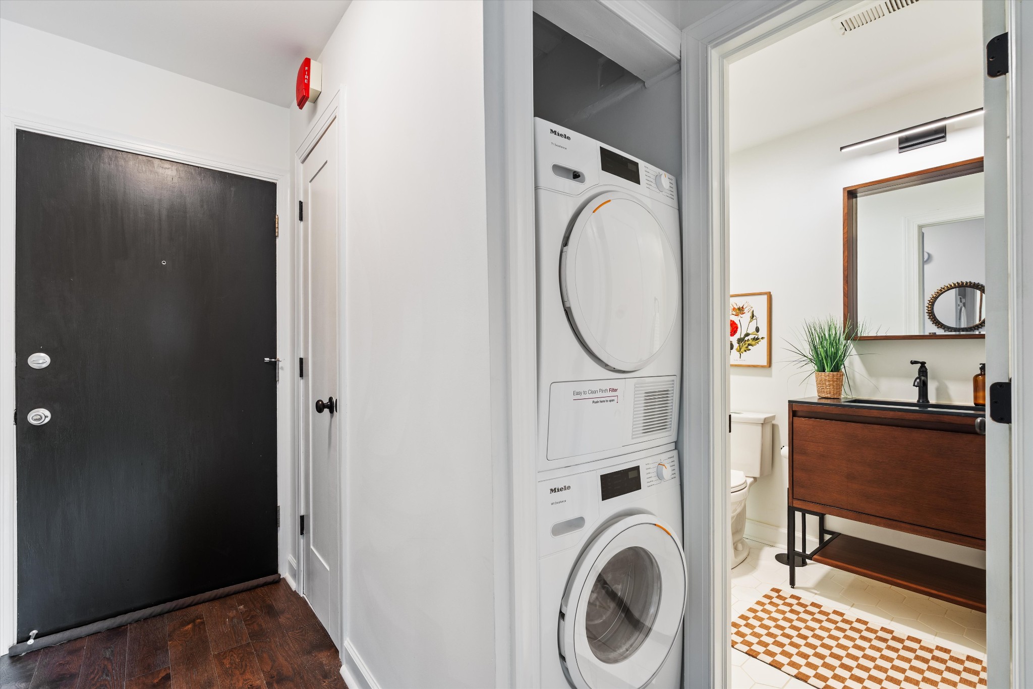 4425 Westlawn Dr Unit: B305