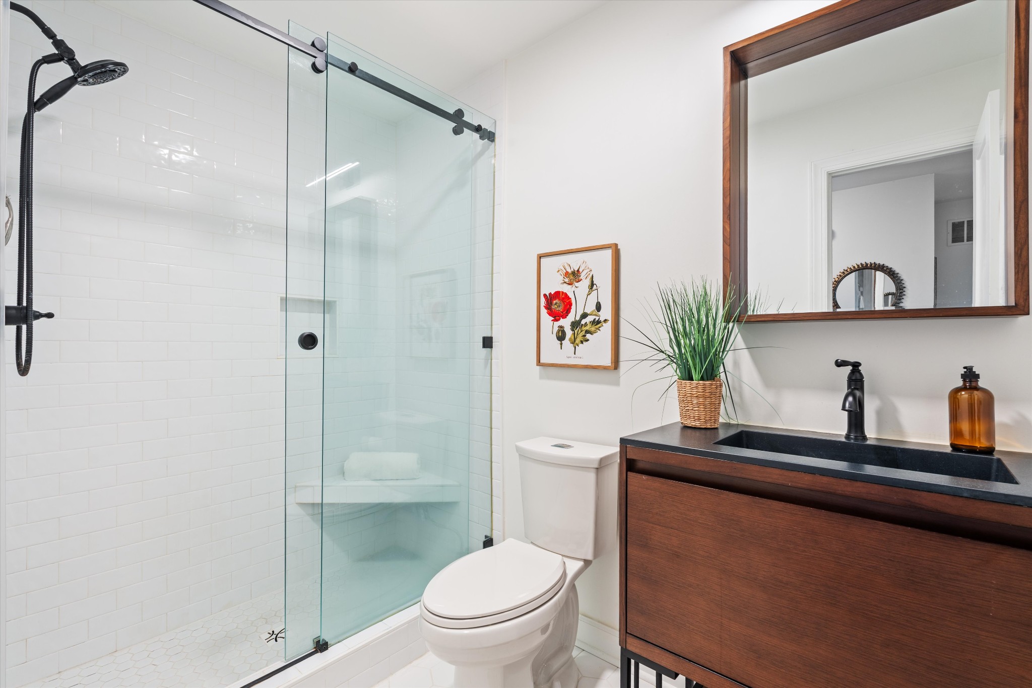 4425 Westlawn Dr Unit: B305