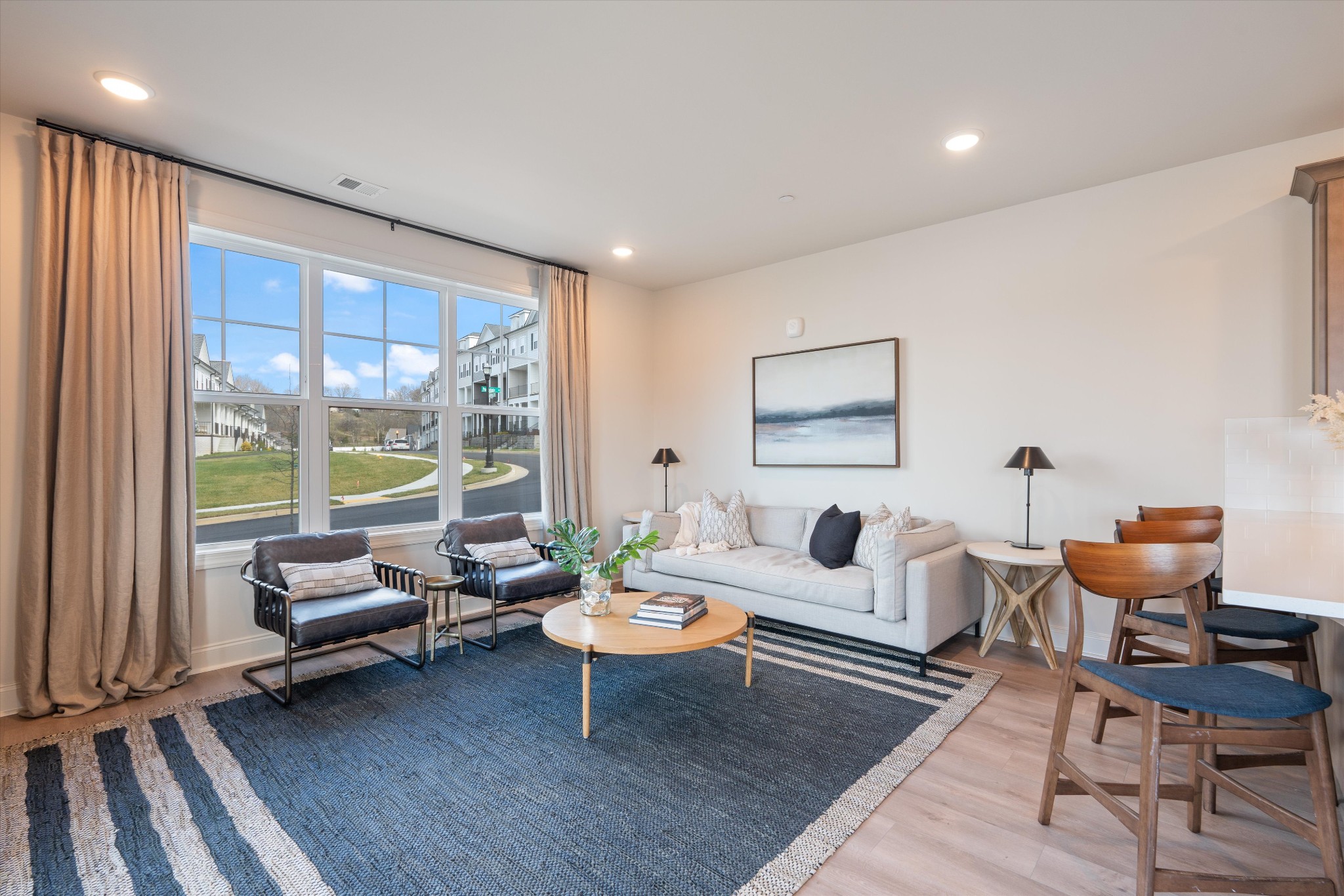482 Portsdale Dr Unit: 1