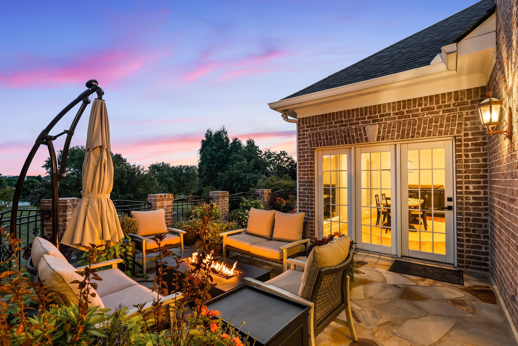 805 Legends Glen Ct